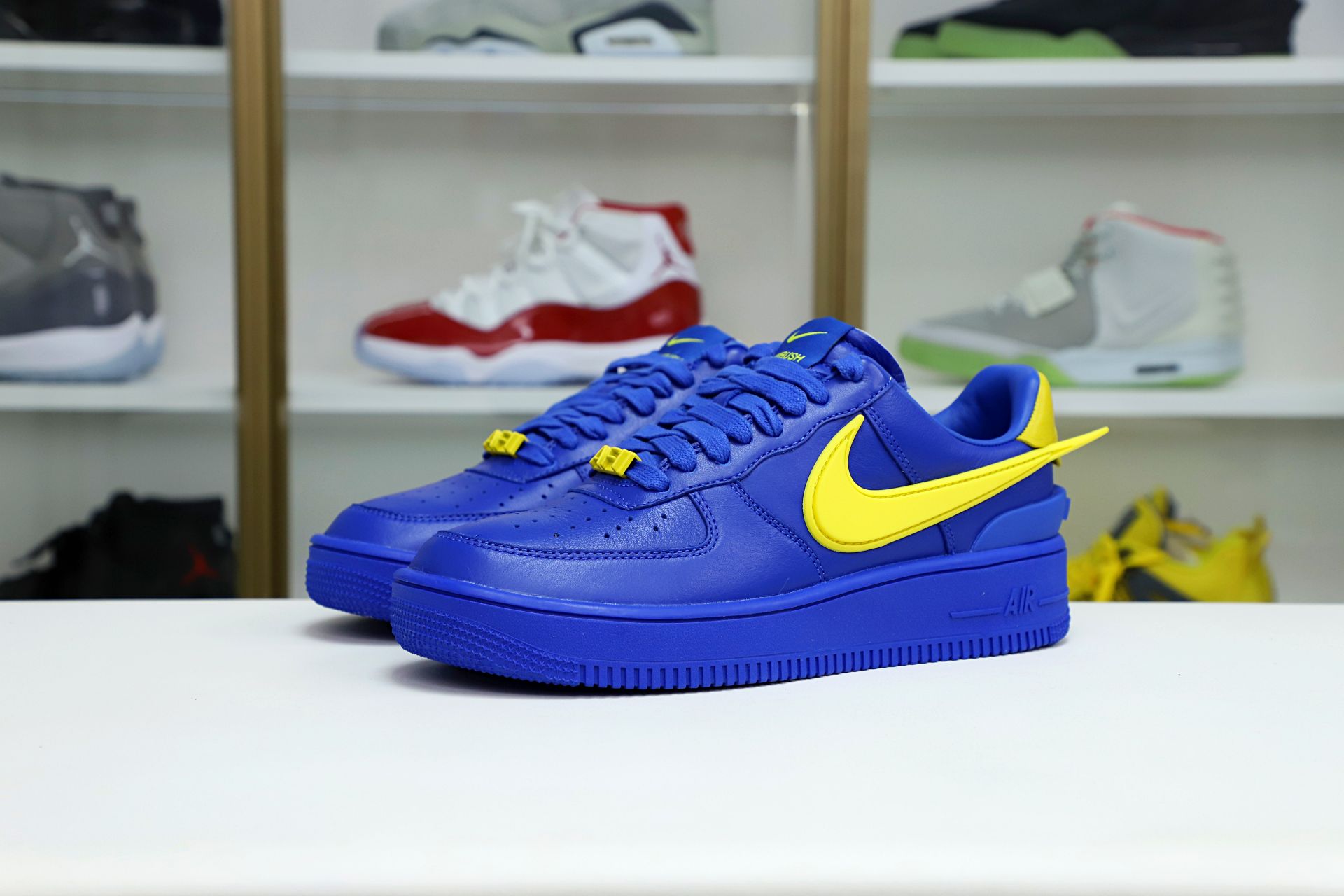 AMBUSH xNike Air Force1LoW GameRoya and Vivid Sulfur