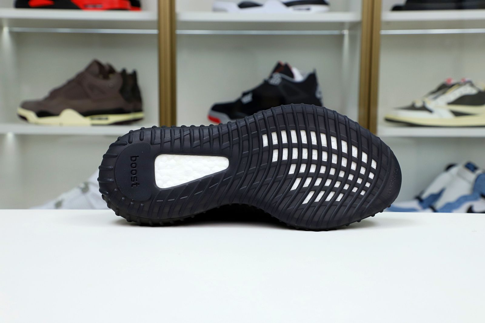 YEEZY BOOST 350 V2 MONO CLAY