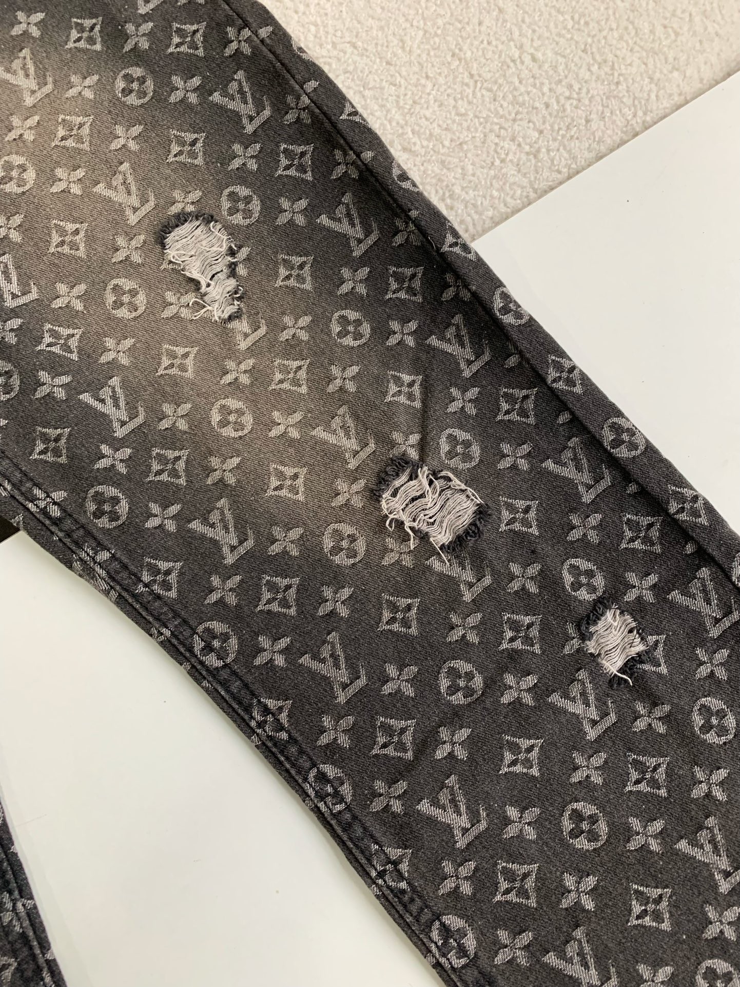 Lv 2023ss show style wave jeans