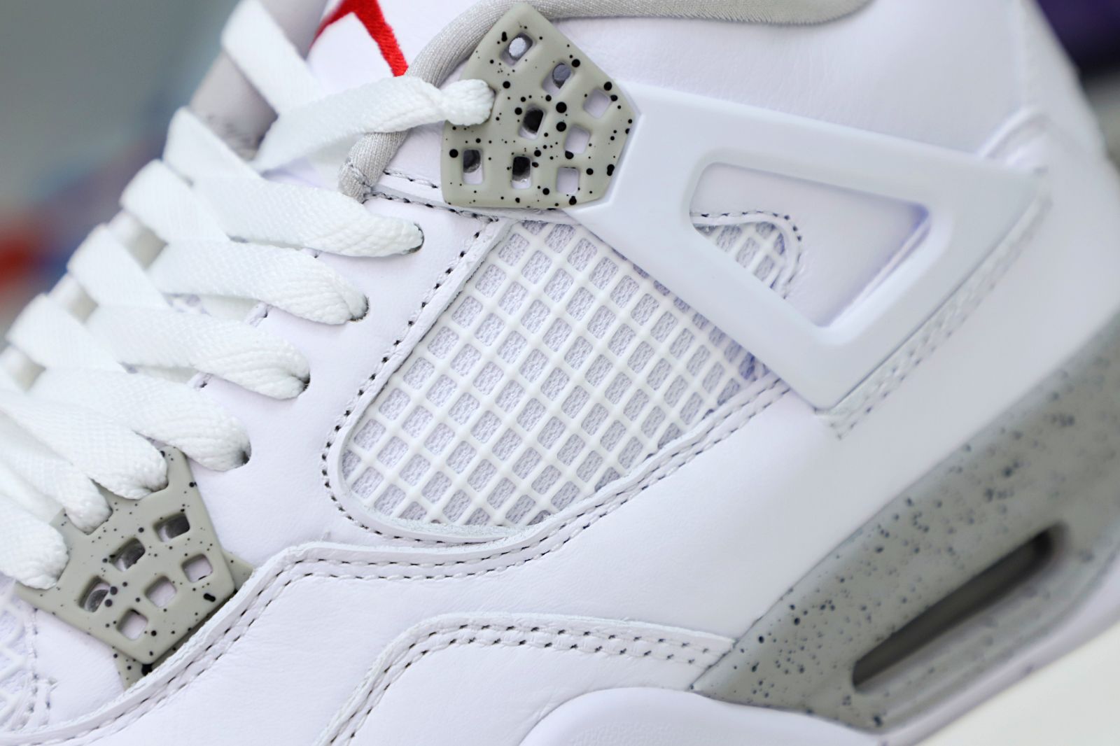 AIR JORDAN 4 RETRO WHITE OREO
