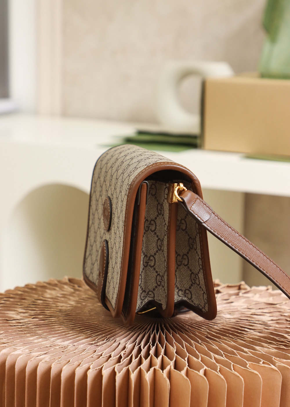 GUCCI 𝐑𝐞𝐭𝐫𝐨 mini shoulder bag #671620#