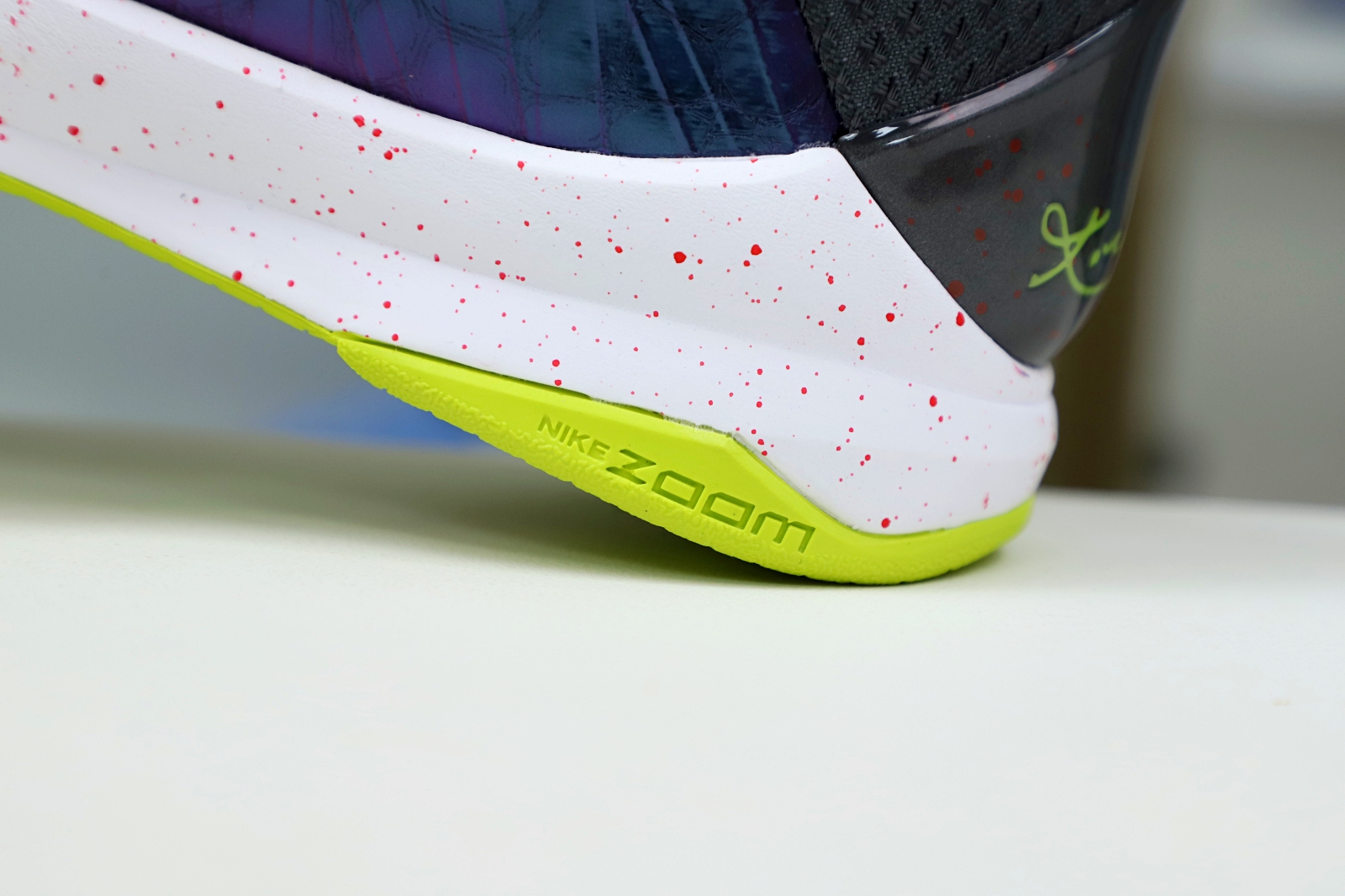 NIKE ZOOM KOBE 5 Chaos