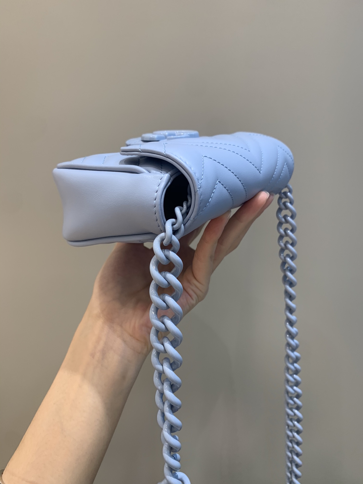 GUCCI 𝙈𝙖𝙧𝙢𝙤𝙣𝙩  #699757