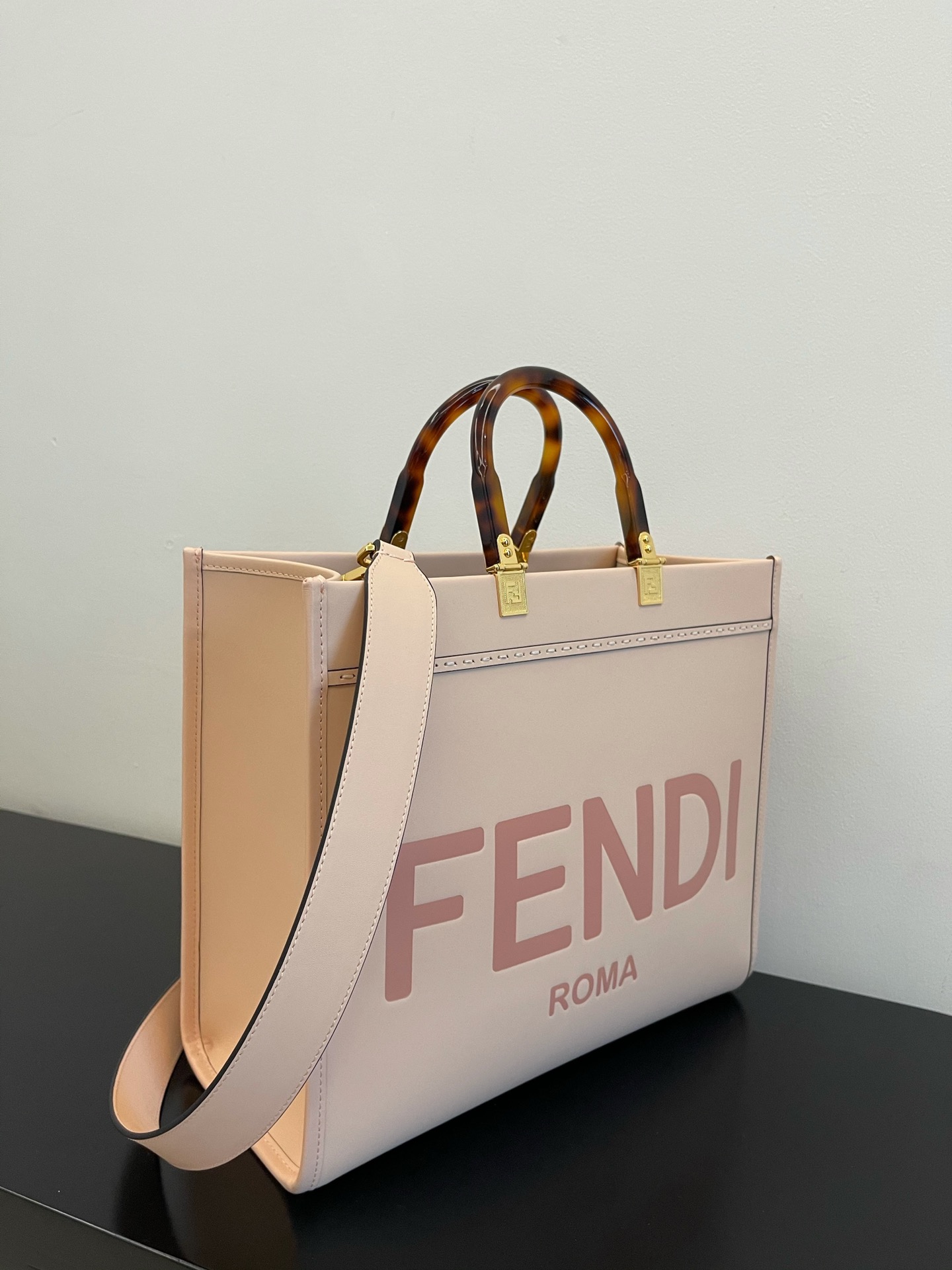 FENDI small pink new size shine tote tote bag 