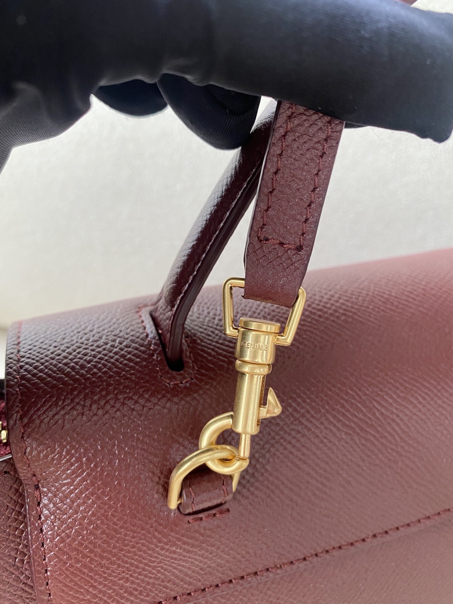 𝐂𝐞𝐥𝐢𝐧𝐞 Belt Bag Catfish Bag Small Grained Calfskin