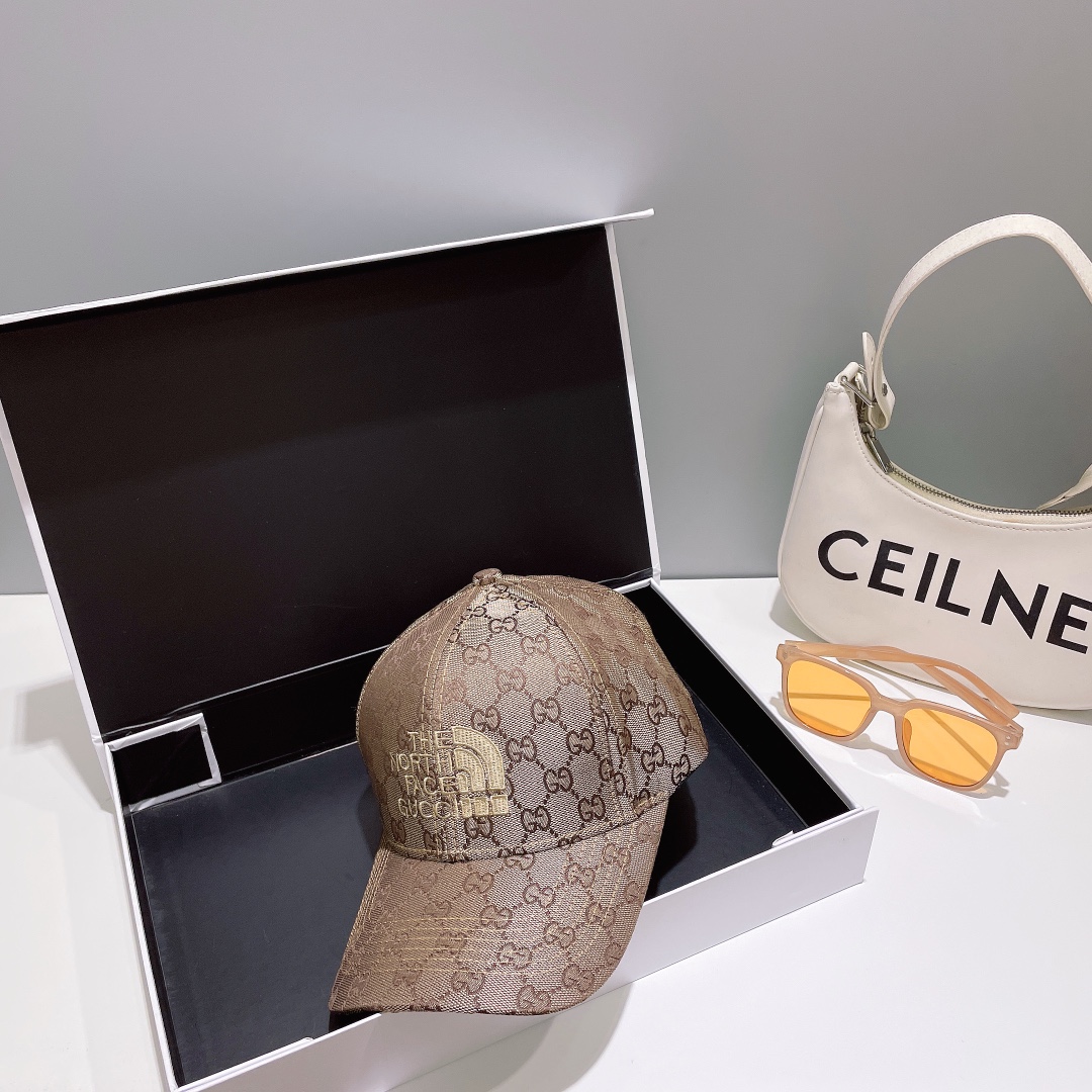【GUCCI】Baseball cap