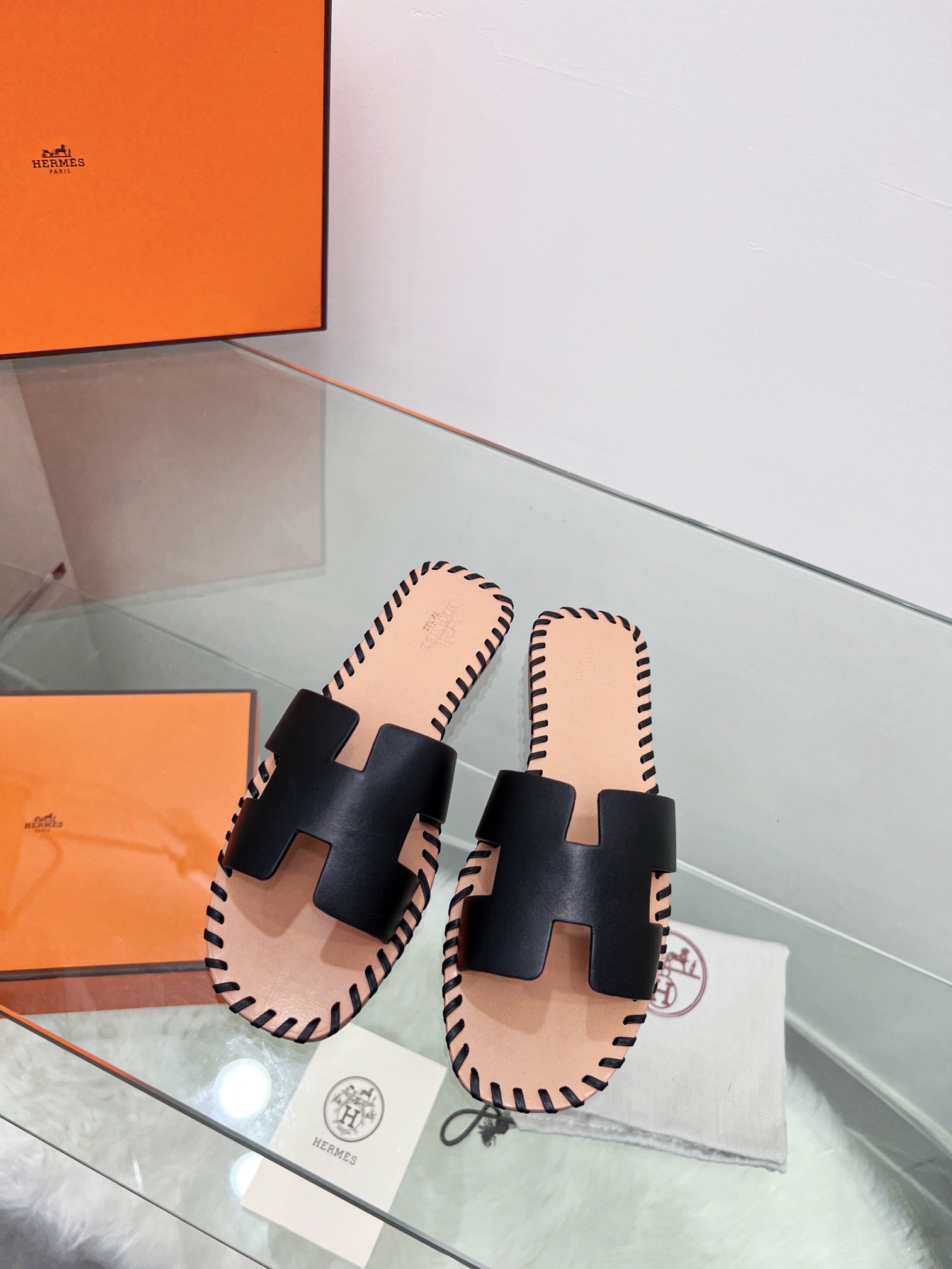 Hermes early spring new slippers