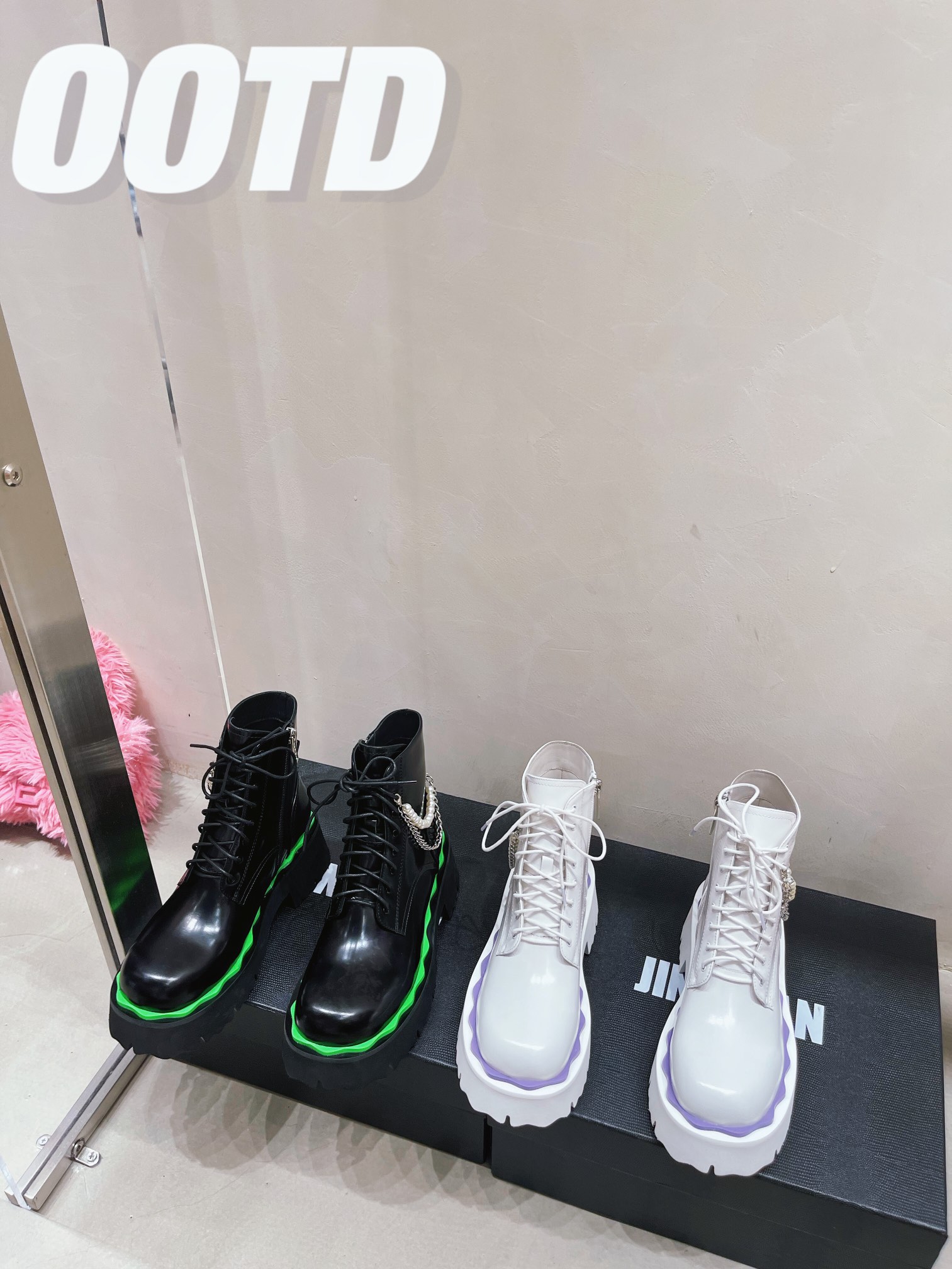 SugarSu | 𝟐𝟎𝟐𝟏/𝐒𝐒 𝐧𝐞𝐰 21AW LOOKBOOK featuring pink and purple scenes