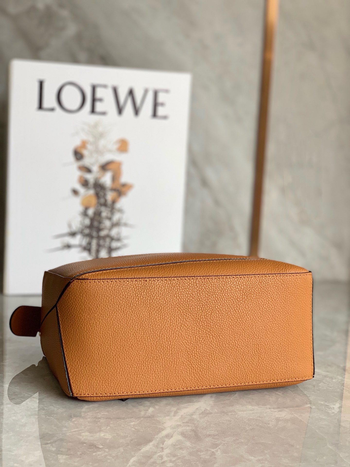 LOEWE    Puzzle bag
