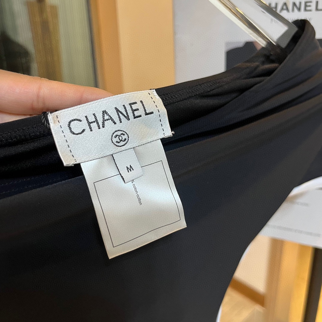 Chanel New Bikini Midi Set Petit Chanel Logo Print Camisole + Triangle Bottoms Separate Swimsuit