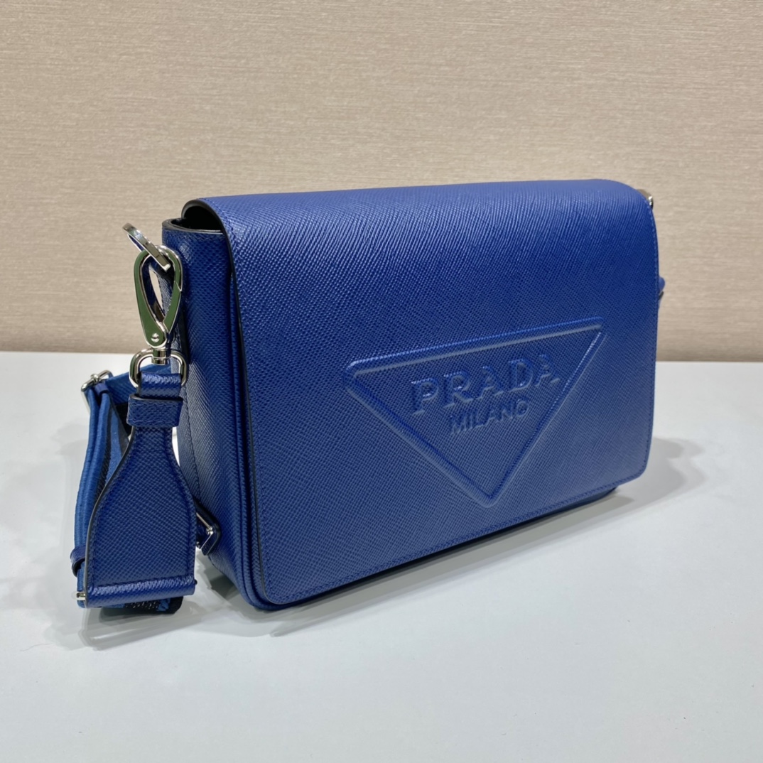𝐏𝐑𝐀𝐃𝐀 Crossbody bag 2VD046