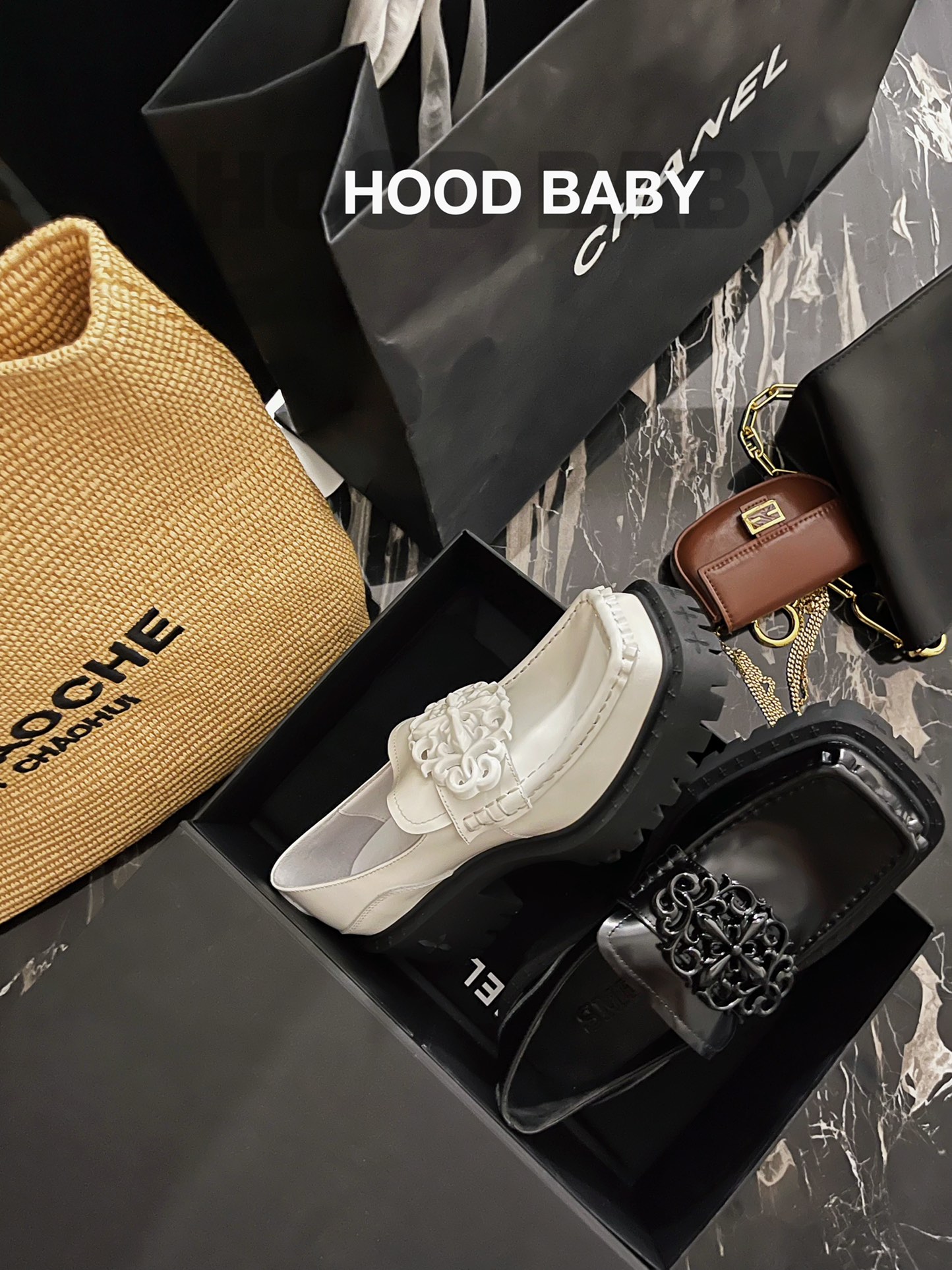 𝐒𝐌𝐅𝐊 ｜𝟐𝟎𝟐𝟐/𝐒𝐒 𝐧𝐞𝐰 GOOL GIRL can't resist the square toe Louboutins Customized cowhide upper