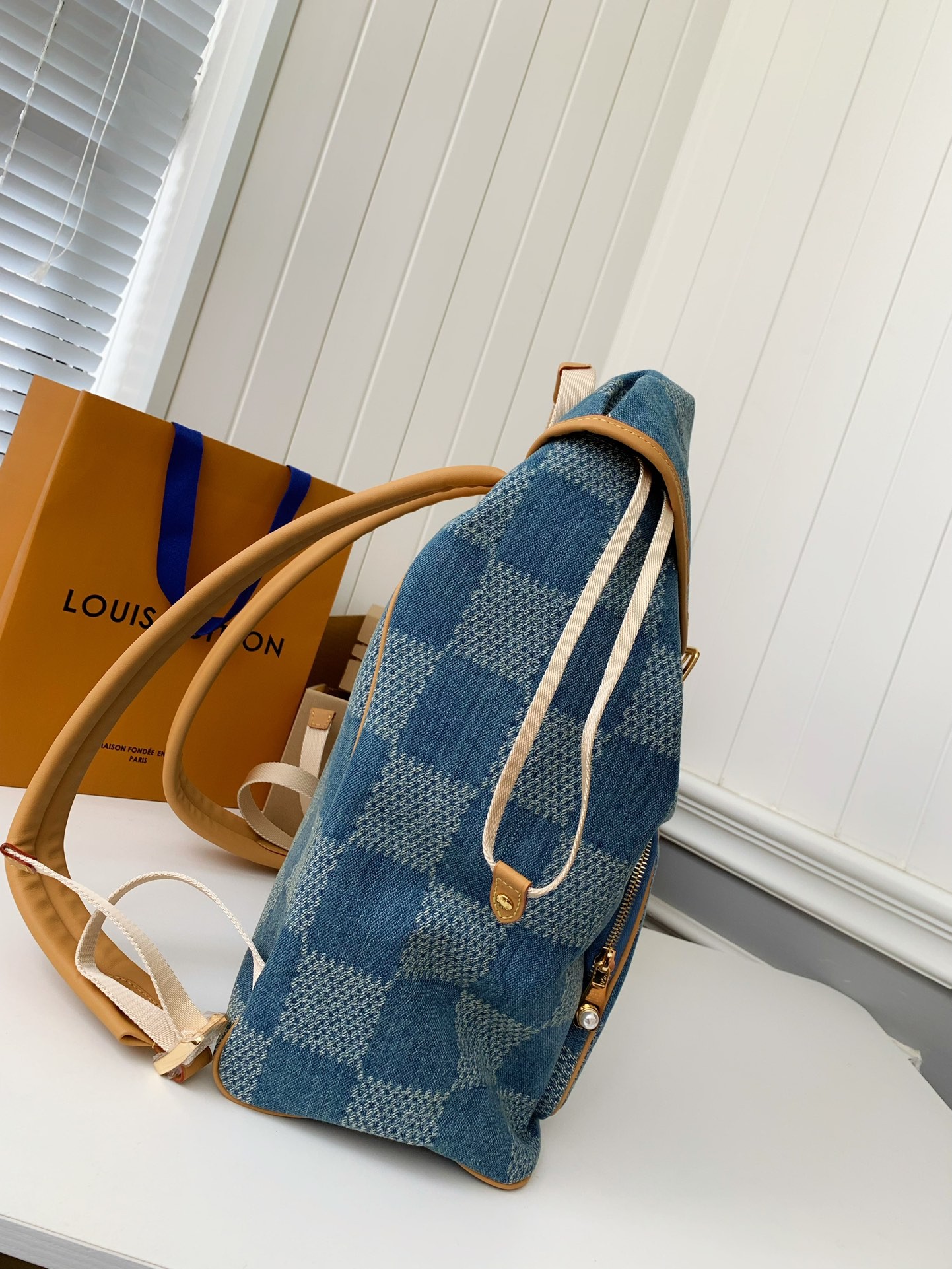 Louis Vuitton Montsouris backpack M40708 Size：32*40*19cm
