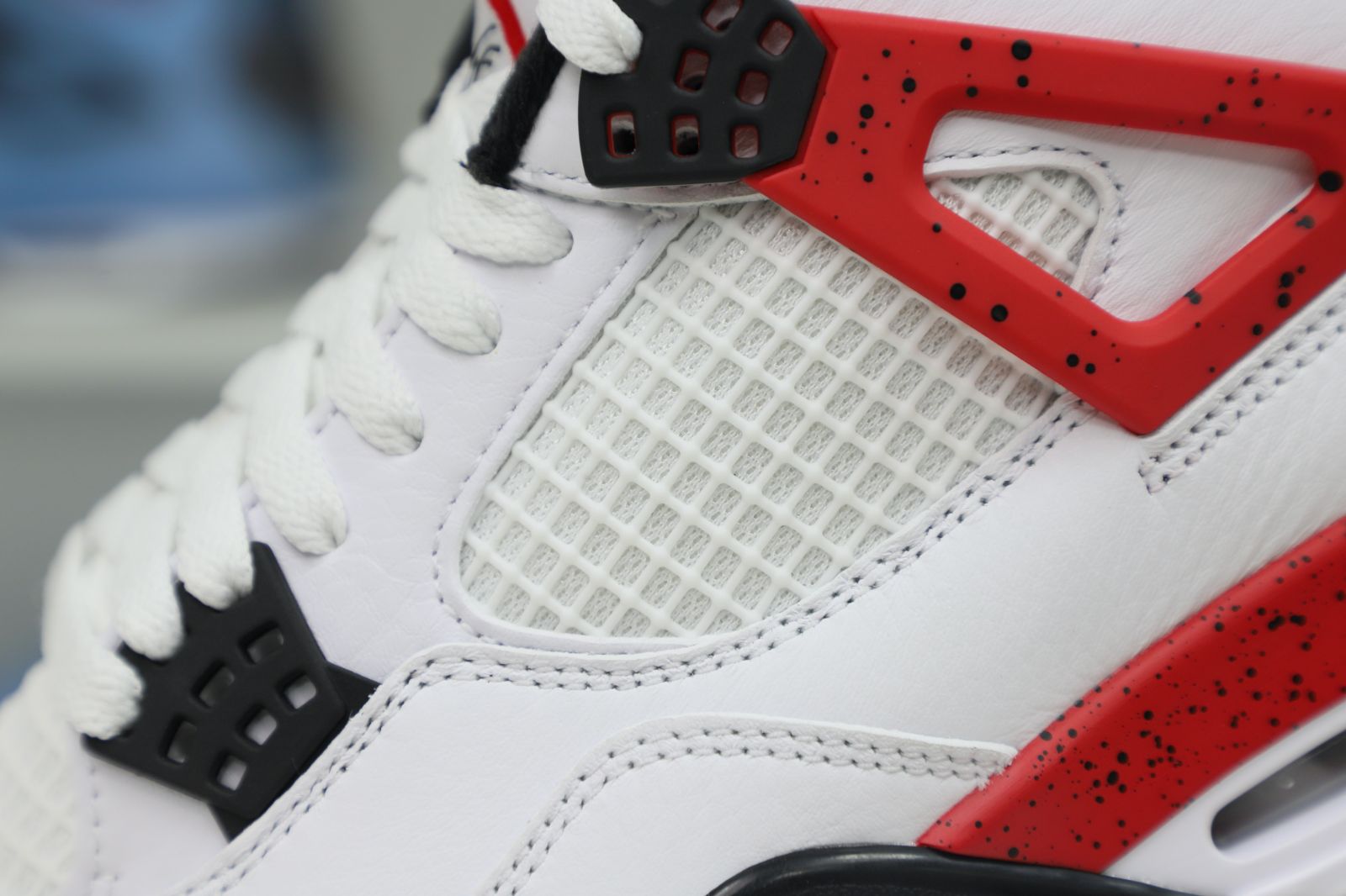 Jordan Air Jordan 4 Neutral Grey