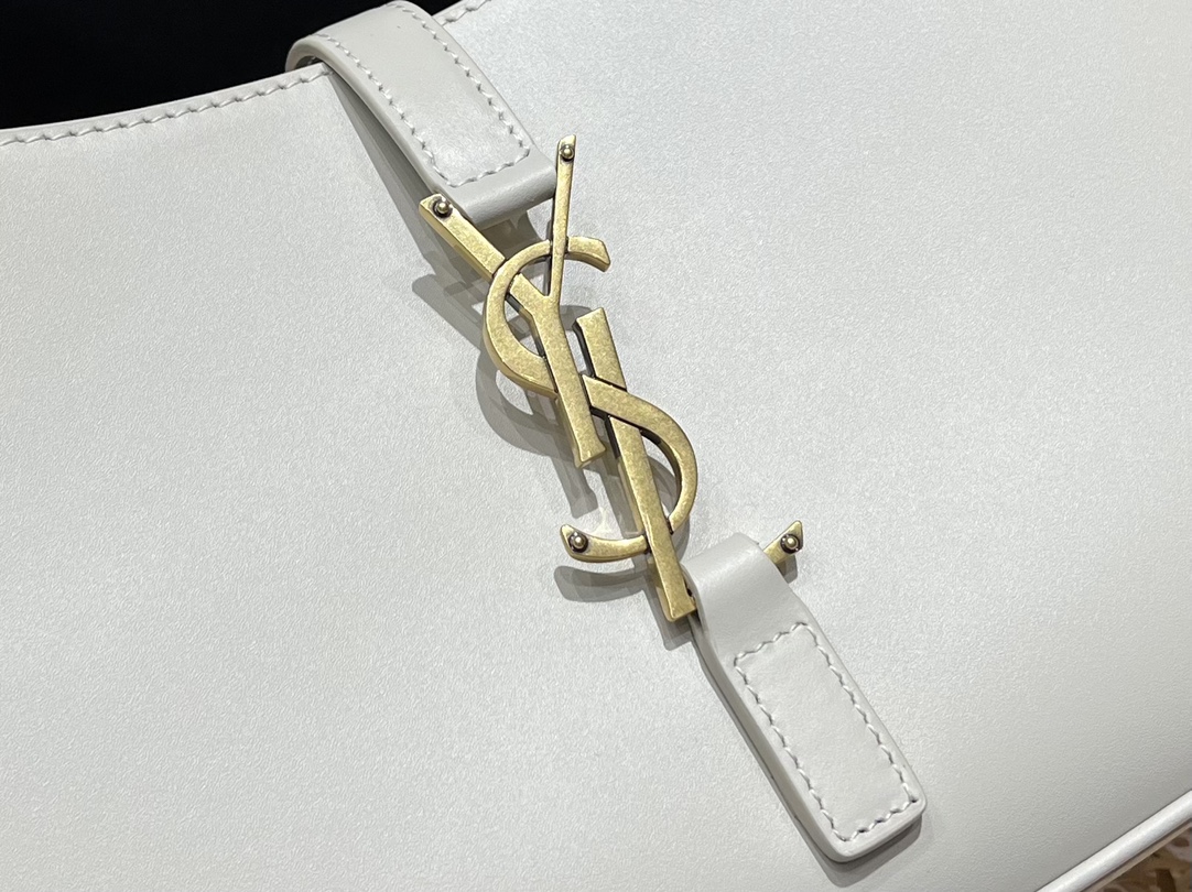 SAINT LAURENT Model: 657228 plain original leather.JD