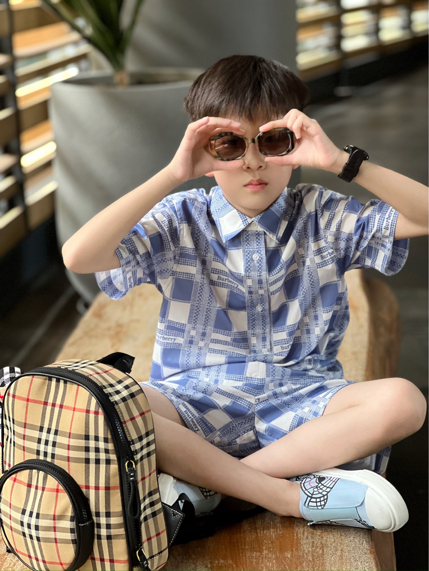 Burberry new boys and girls suits