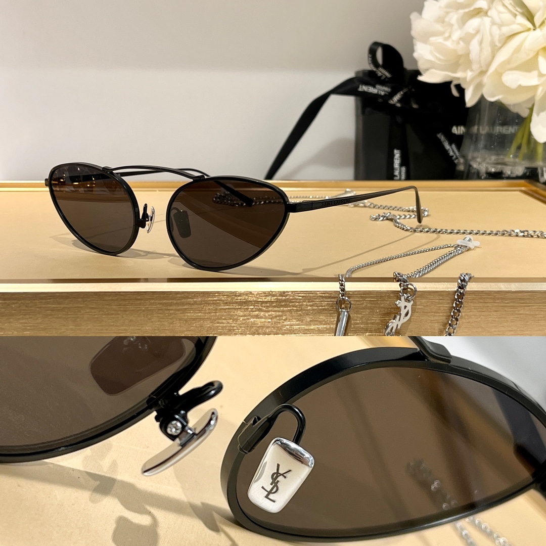 SAINT LAURENT series SL538