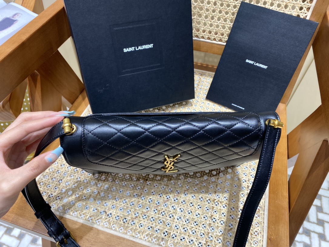 SAINT LAURENT【𝗚𝗔𝗕𝗬】  #668863