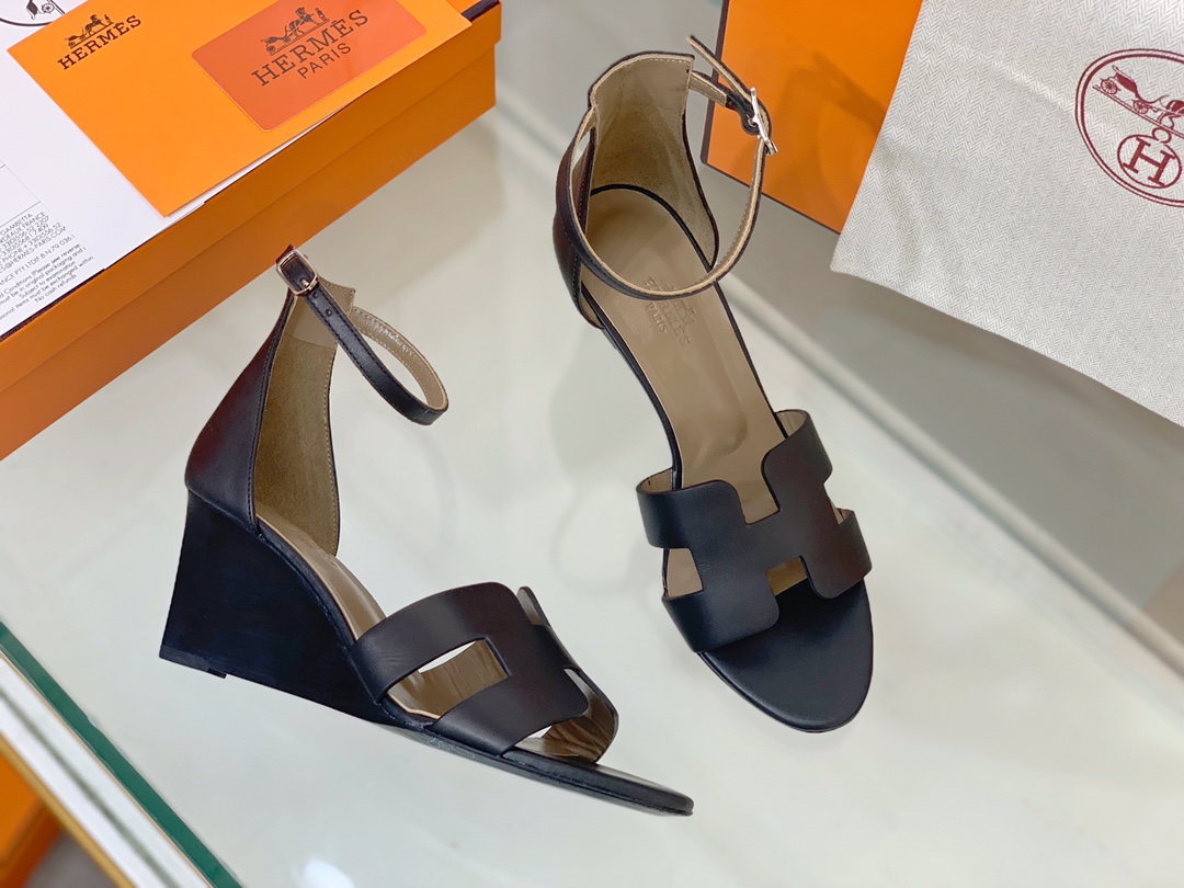 Hermes Santorini sandals