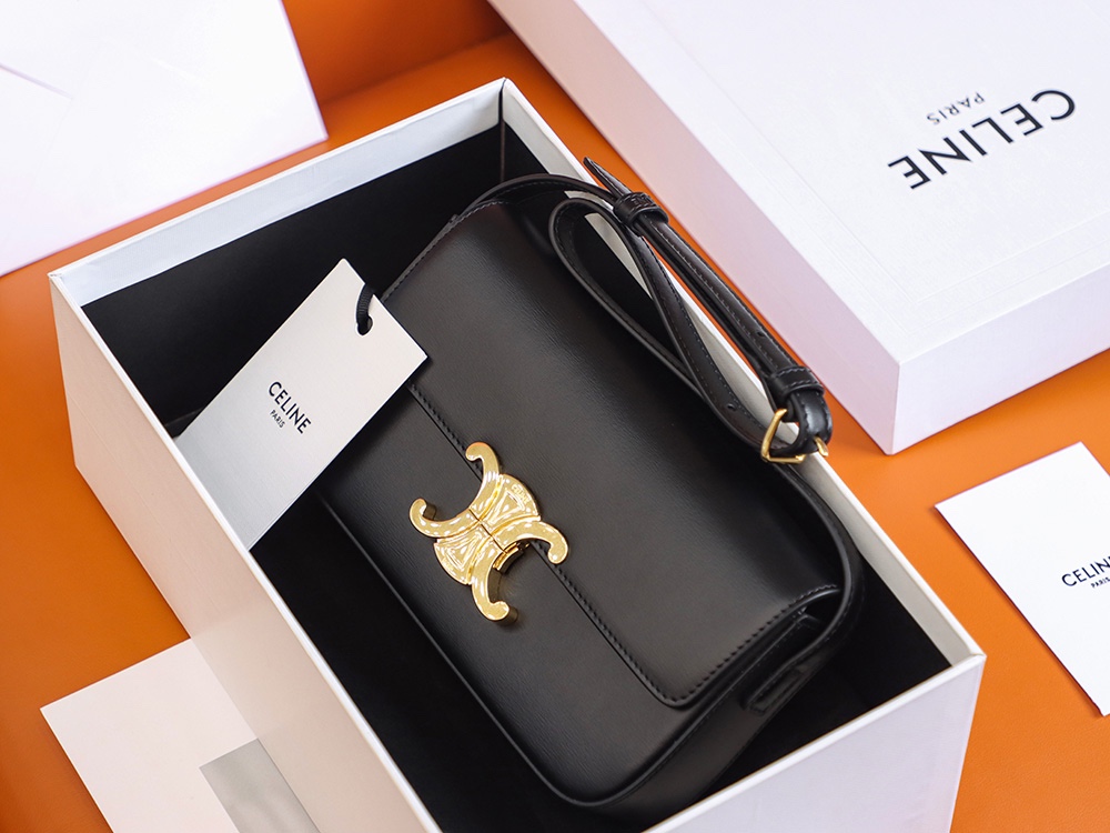 𝐂𝐞𝐥𝐢𝐧𝐞  𝐓𝐑𝐈𝐎𝐌𝐏𝐇𝐄 #194143