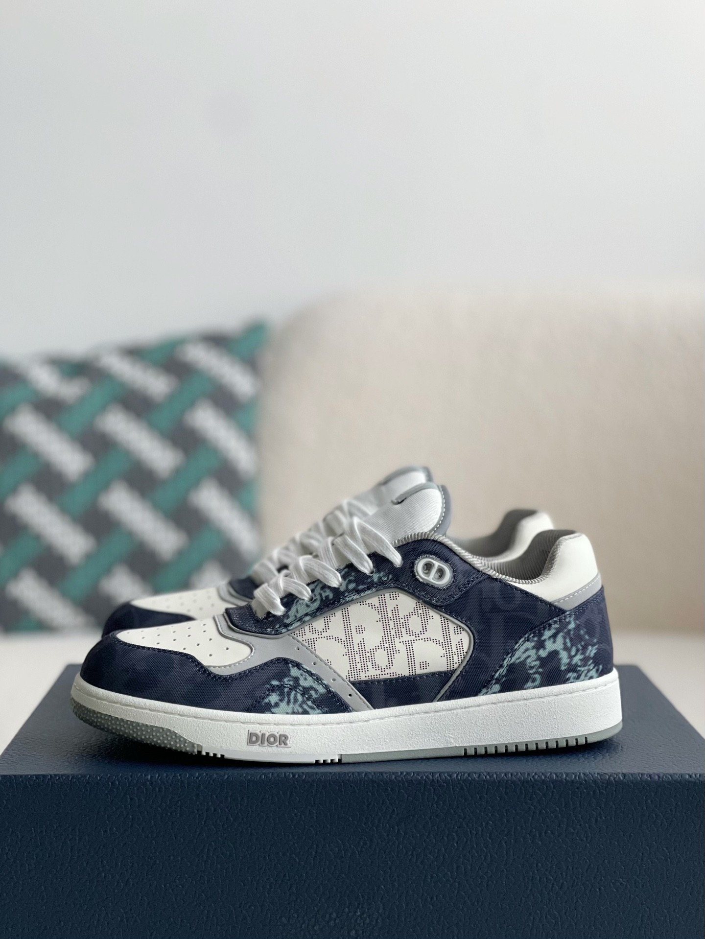 DIOR New B27 Sneaker