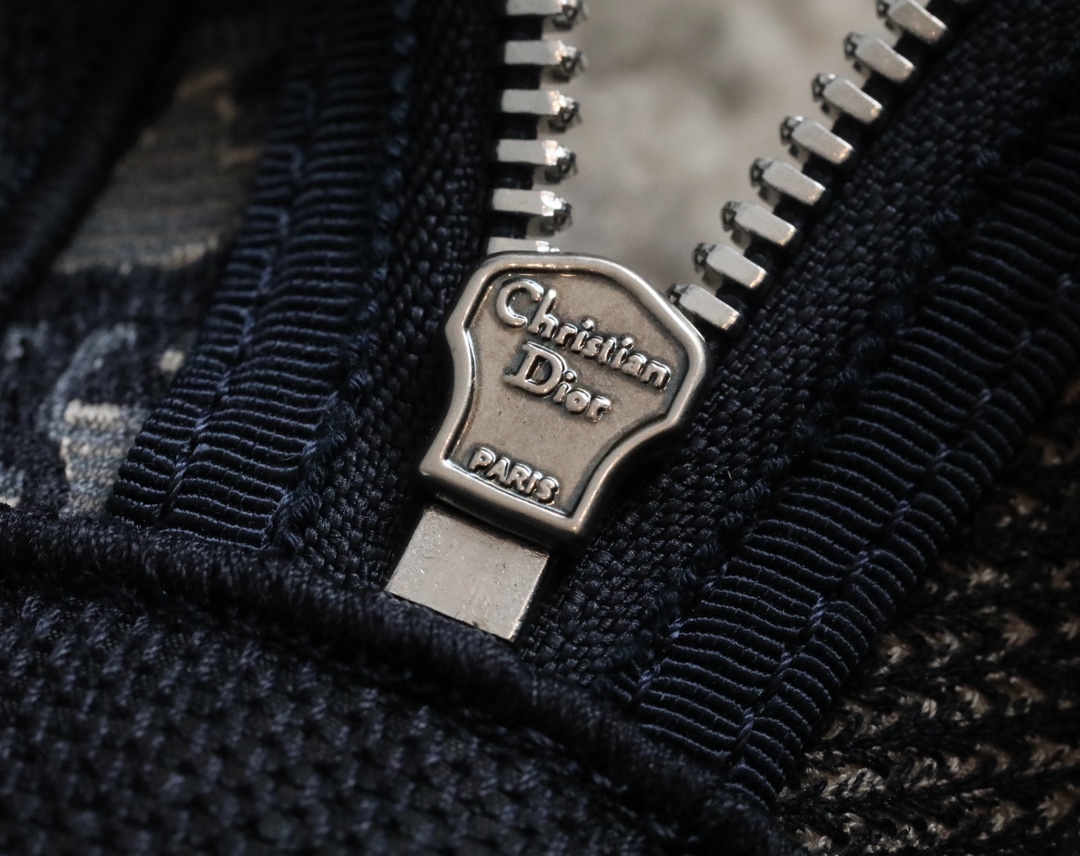 DIOR TRAVEL VANITY Cosmetic Bag