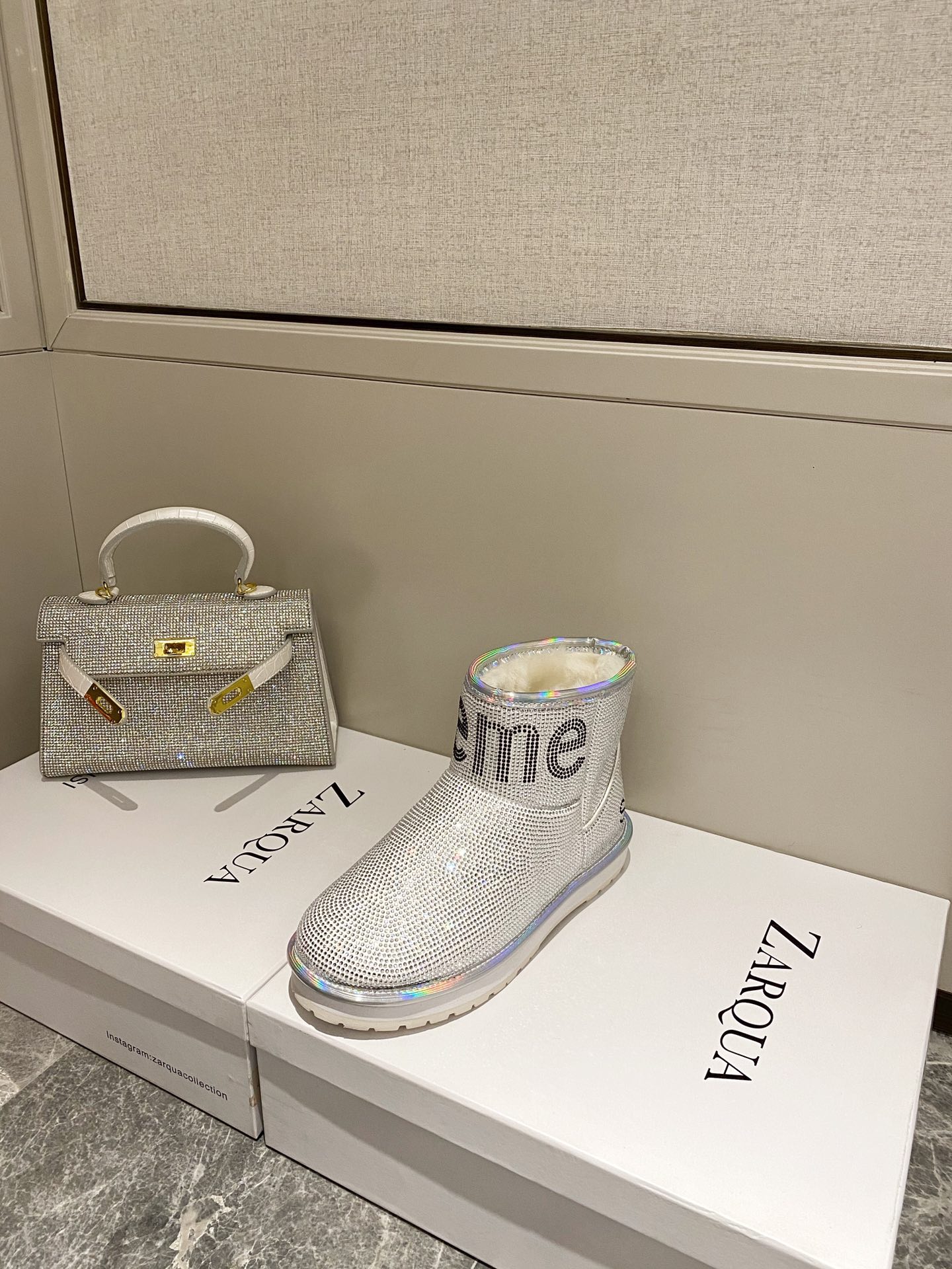 supermen & Louis Vuitton LV cooperation models full of diamonds snow shoes on the new lining pure wool super warm