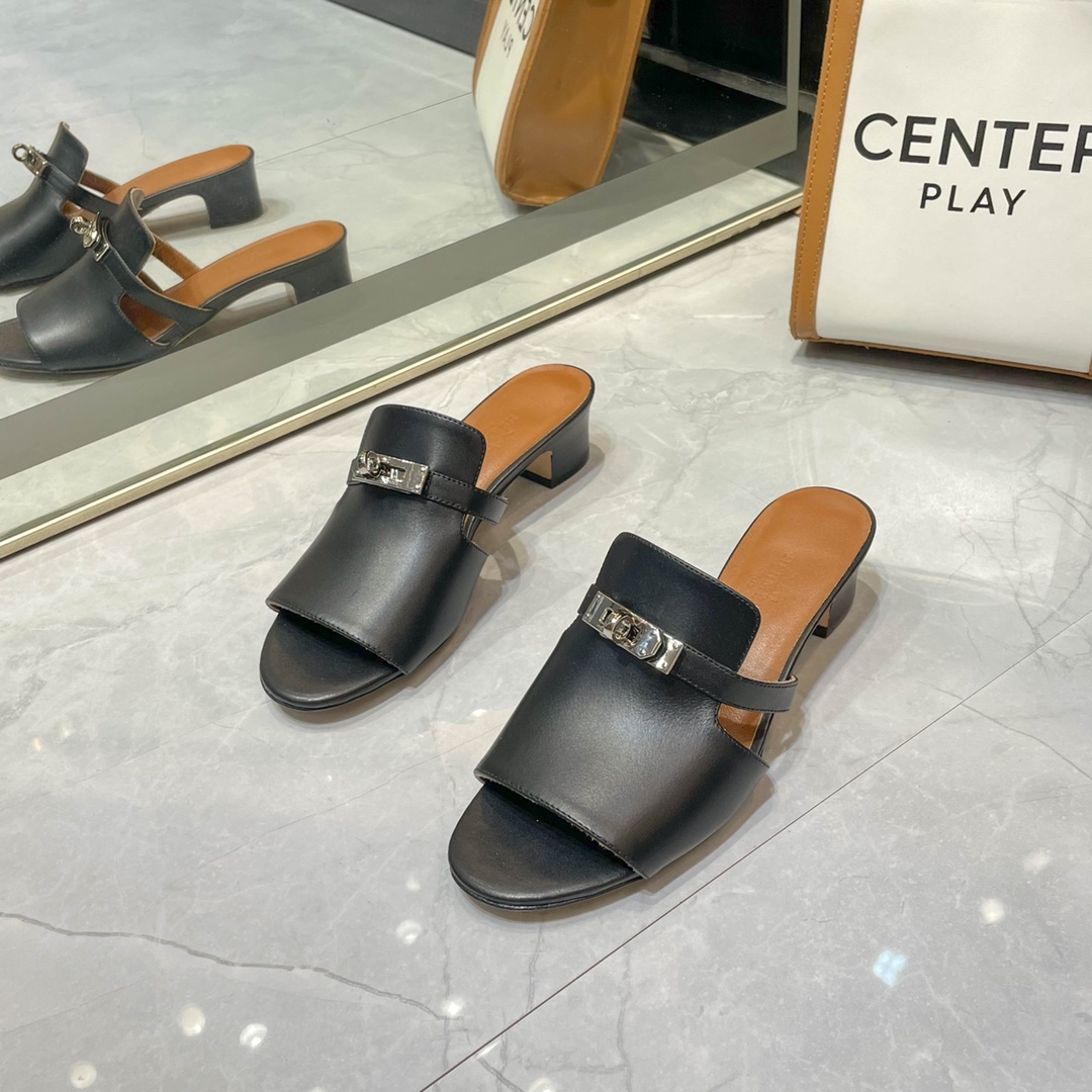 Hermes early spring new sandals