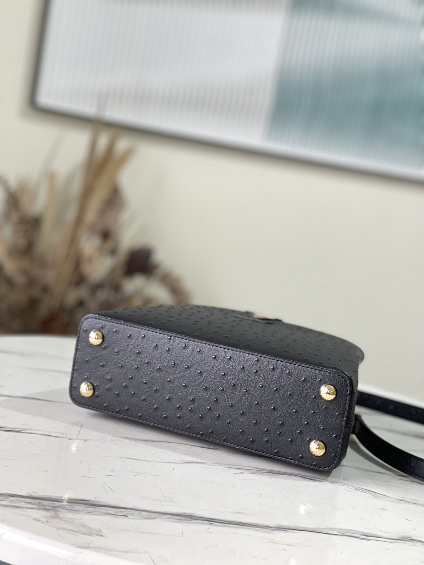 𝐋𝐎𝐔𝐈𝐒 𝐕𝐔𝐈𝐓𝐓𝐎𝐍    M95393