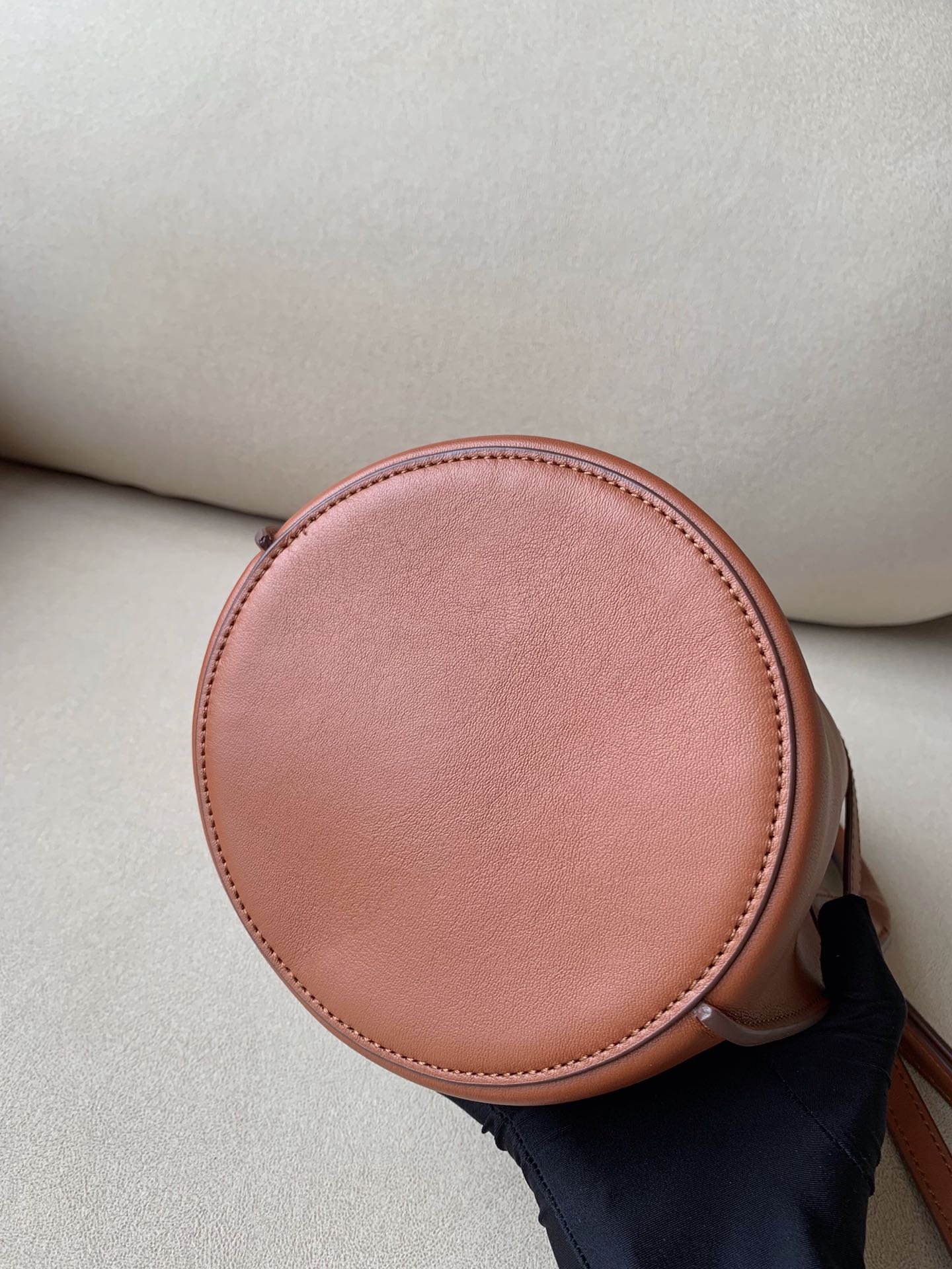 𝐂𝐞𝐥𝐢𝐧𝐞 Bigbag bucket nano  calfskin