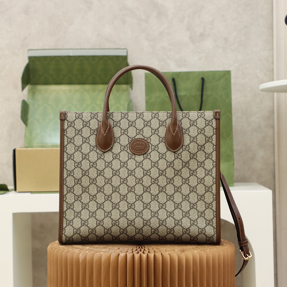 GUCCI 𝙏𝙤𝙩𝙚 #659983#