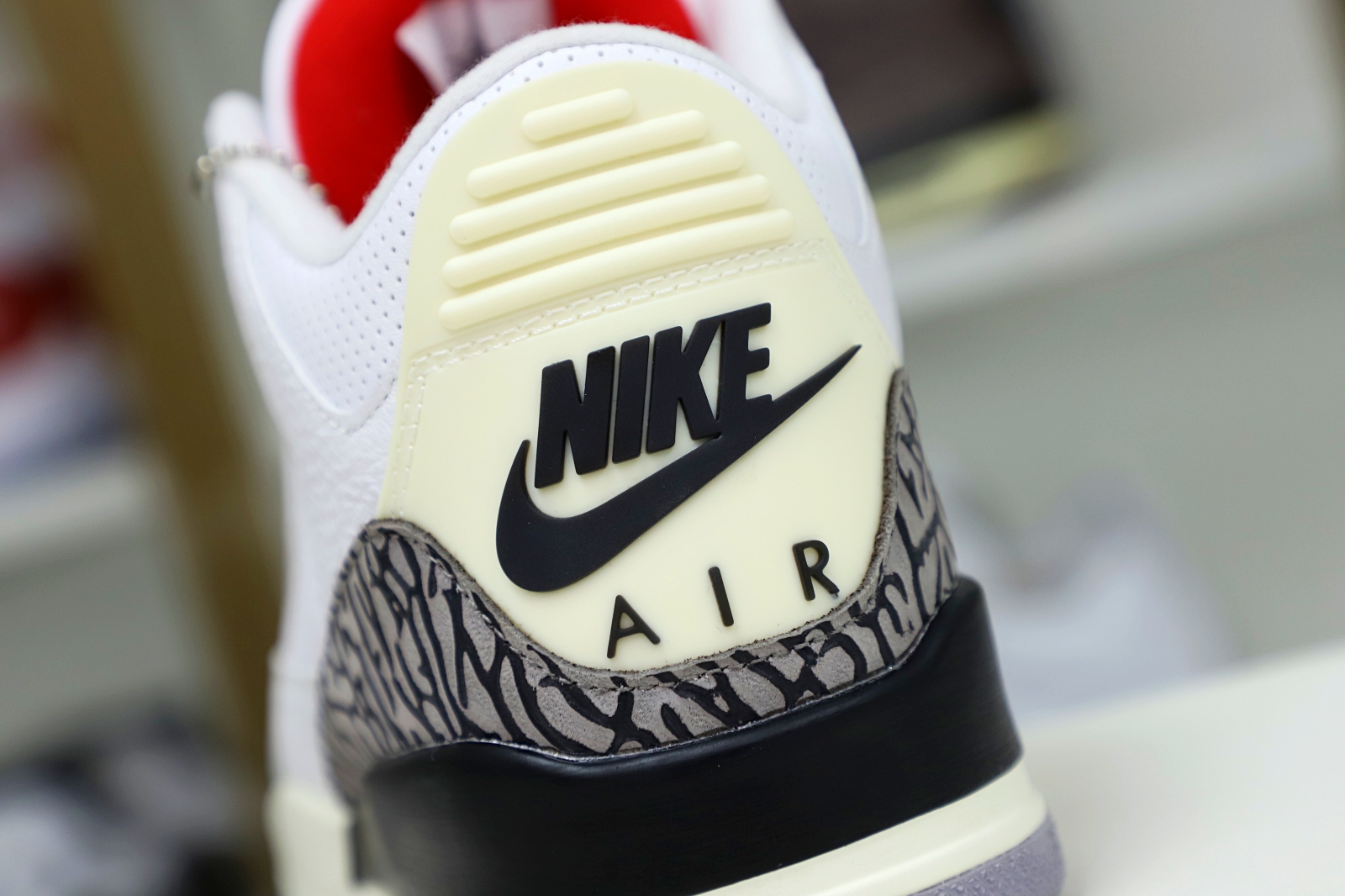 AIR JORDAN 3 WHITE CEMENT REIMAGINED