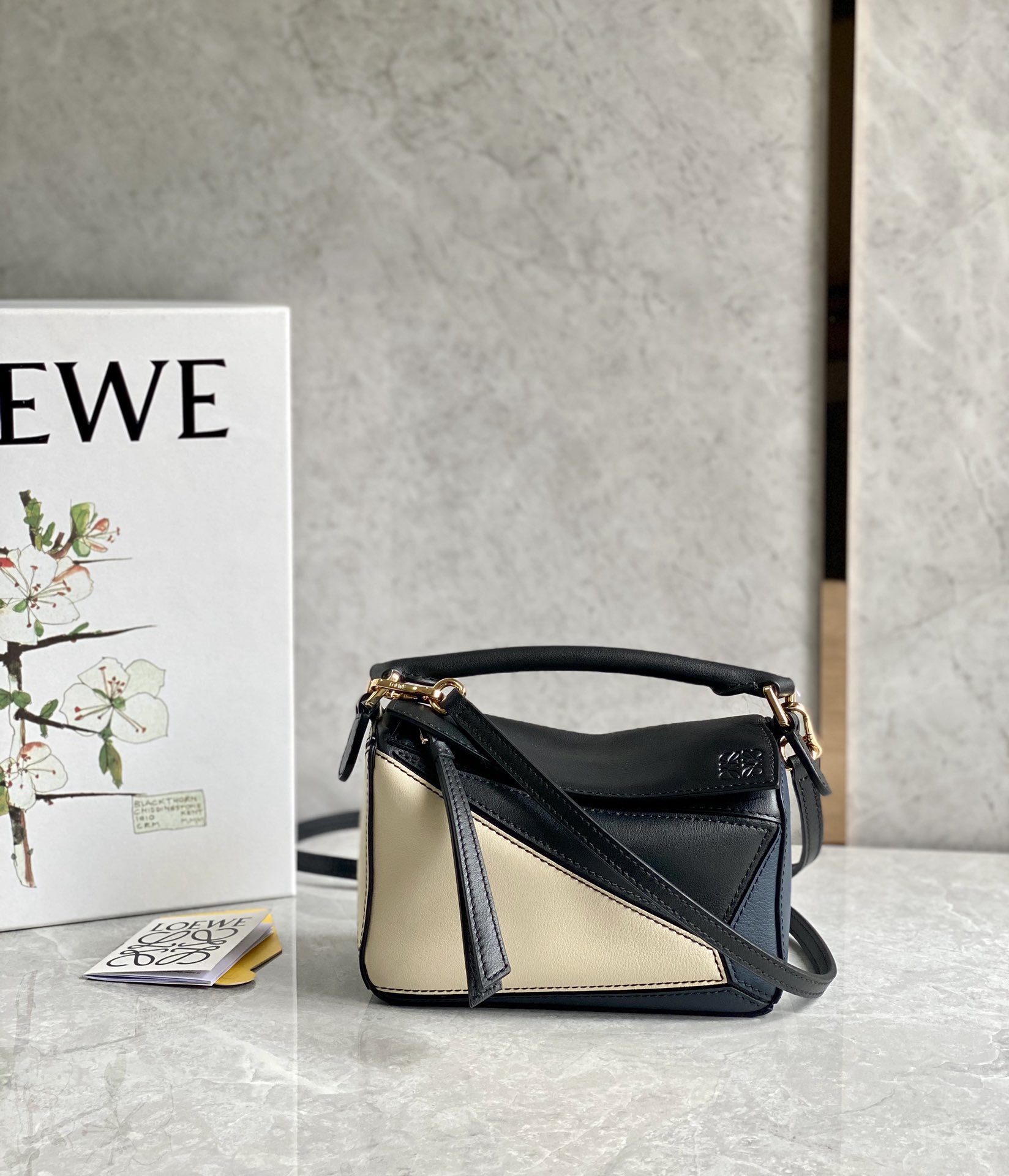 LOEWE super mini Puzzle bag