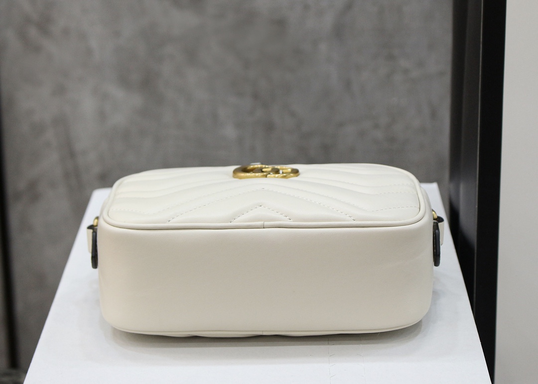 GUCCI 𝙈𝙖𝙧𝙢𝙤𝙣𝙩  #448065