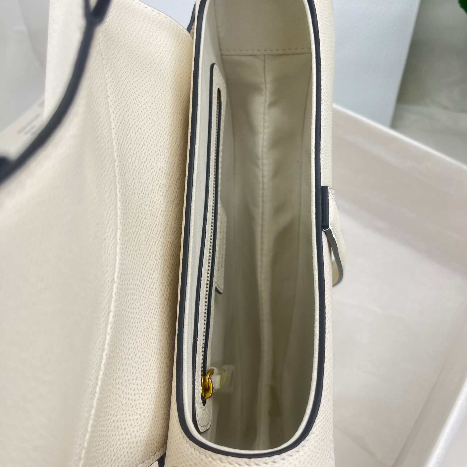 Dior saddle palm print collection