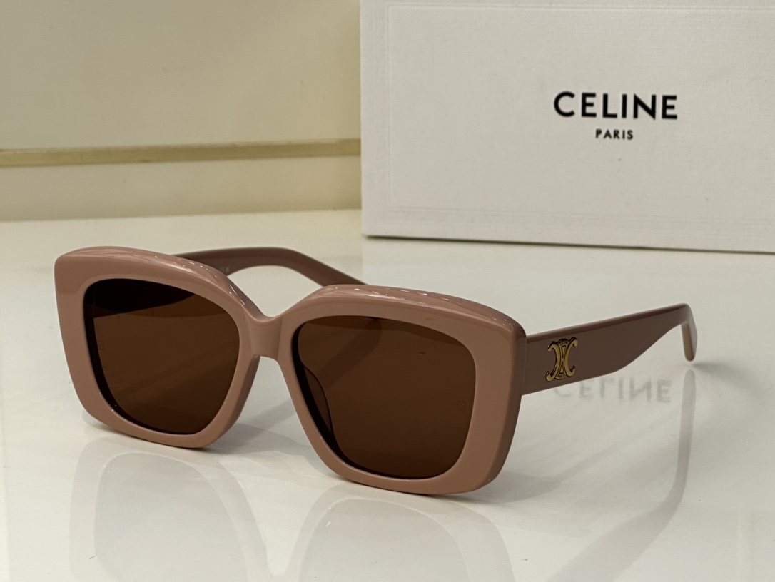 celine:CL4S216U