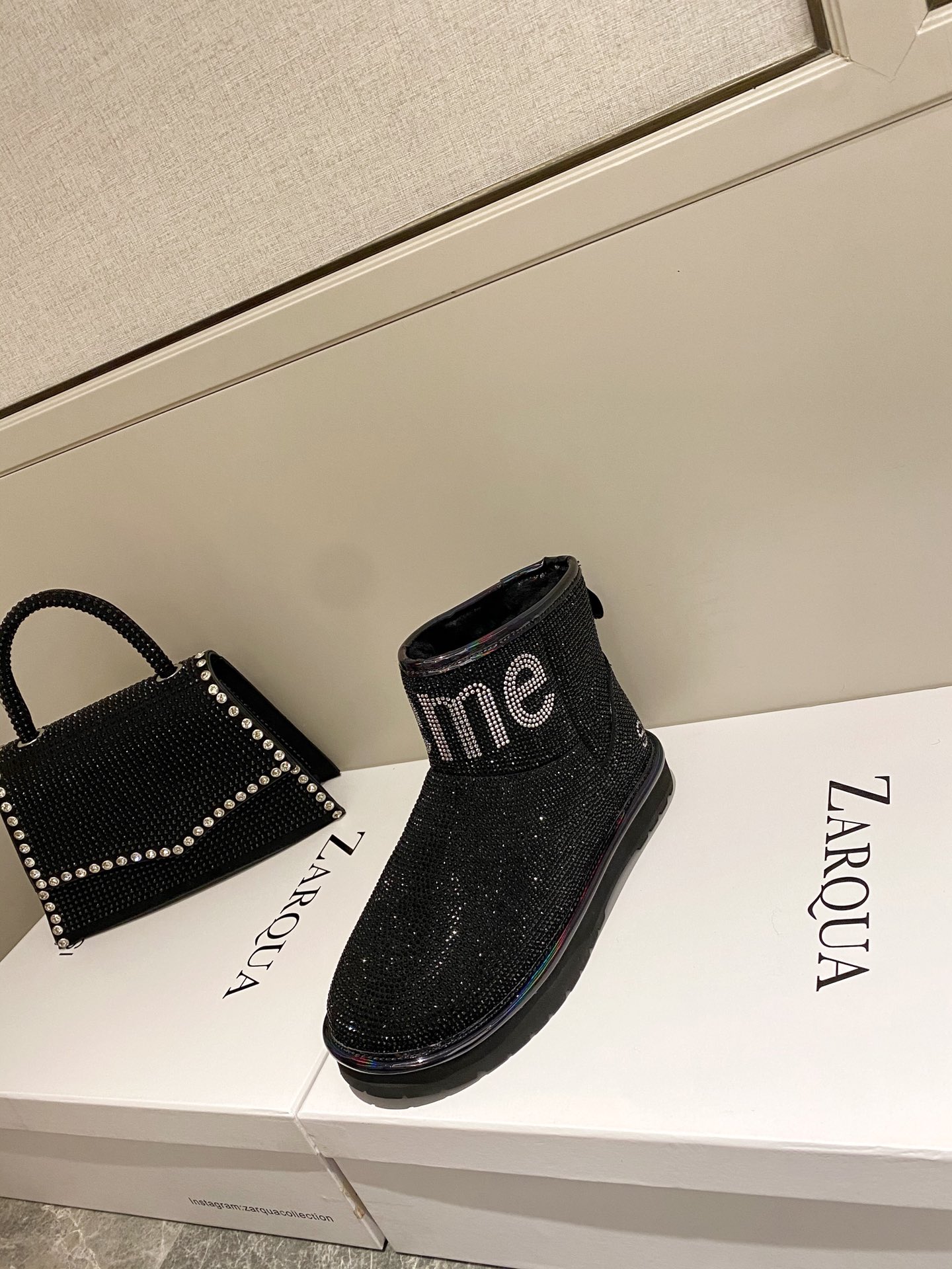 supermen & Louis Vuitton LV cooperation models full of diamonds snow shoes on the new lining pure wool super warm