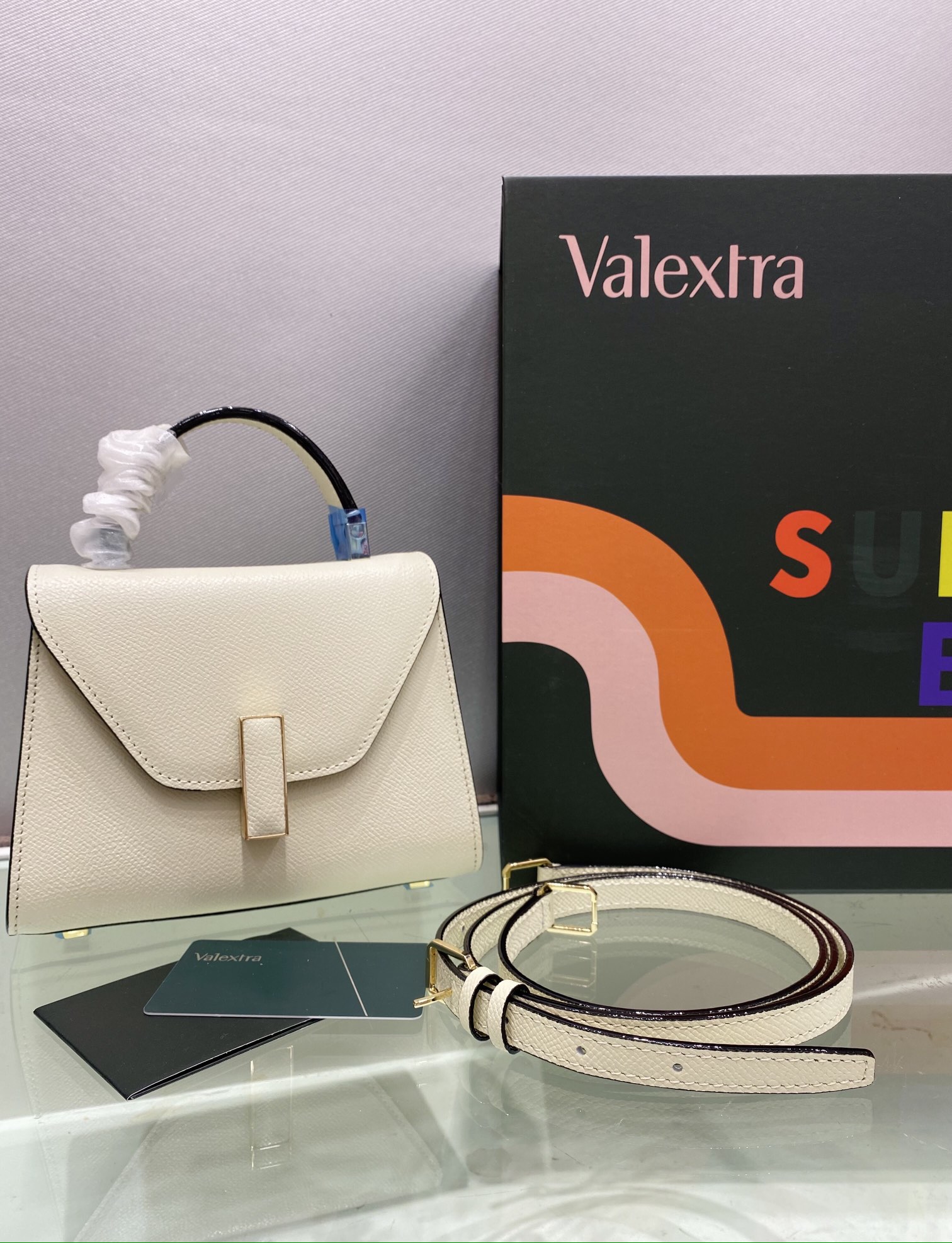 VALEXTRA Valextra