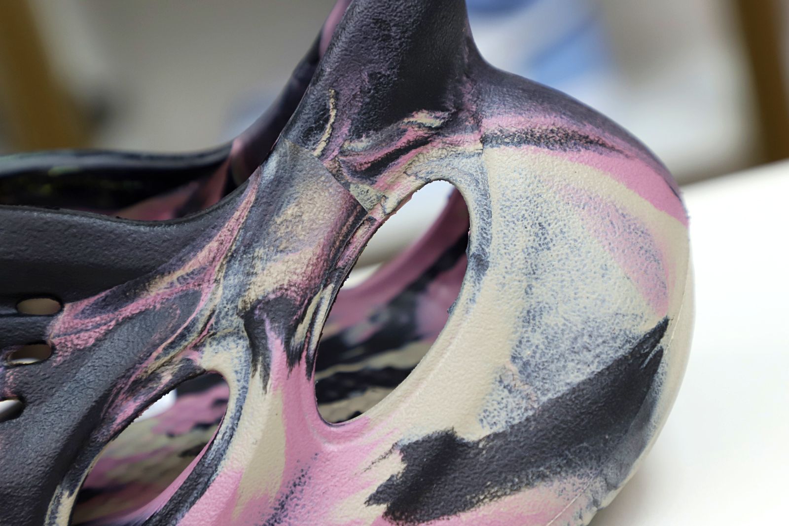 YEEZY FOAM RUNNER MX CARBON 2022 (IG9562)