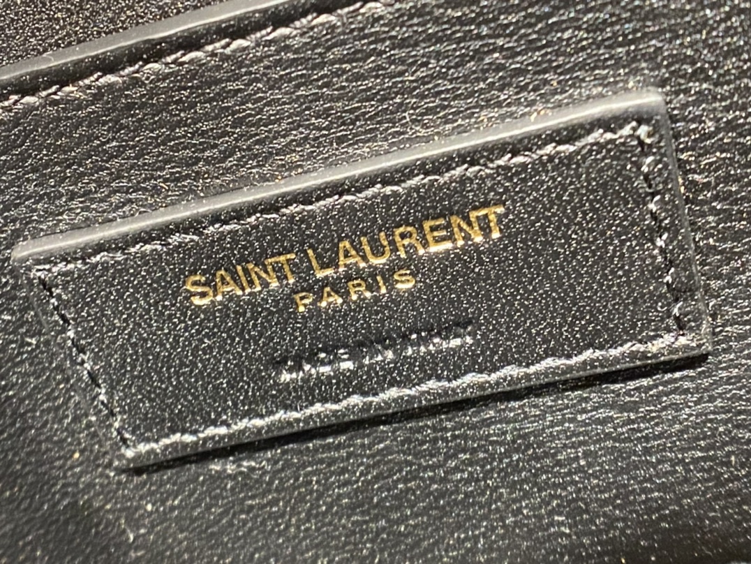 SAINT LAURENT 𝑺𝑶𝑳𝑭𝑬𝑹𝑰𝑵𝑶 𝑩𝑶𝑿 🎐.#634305