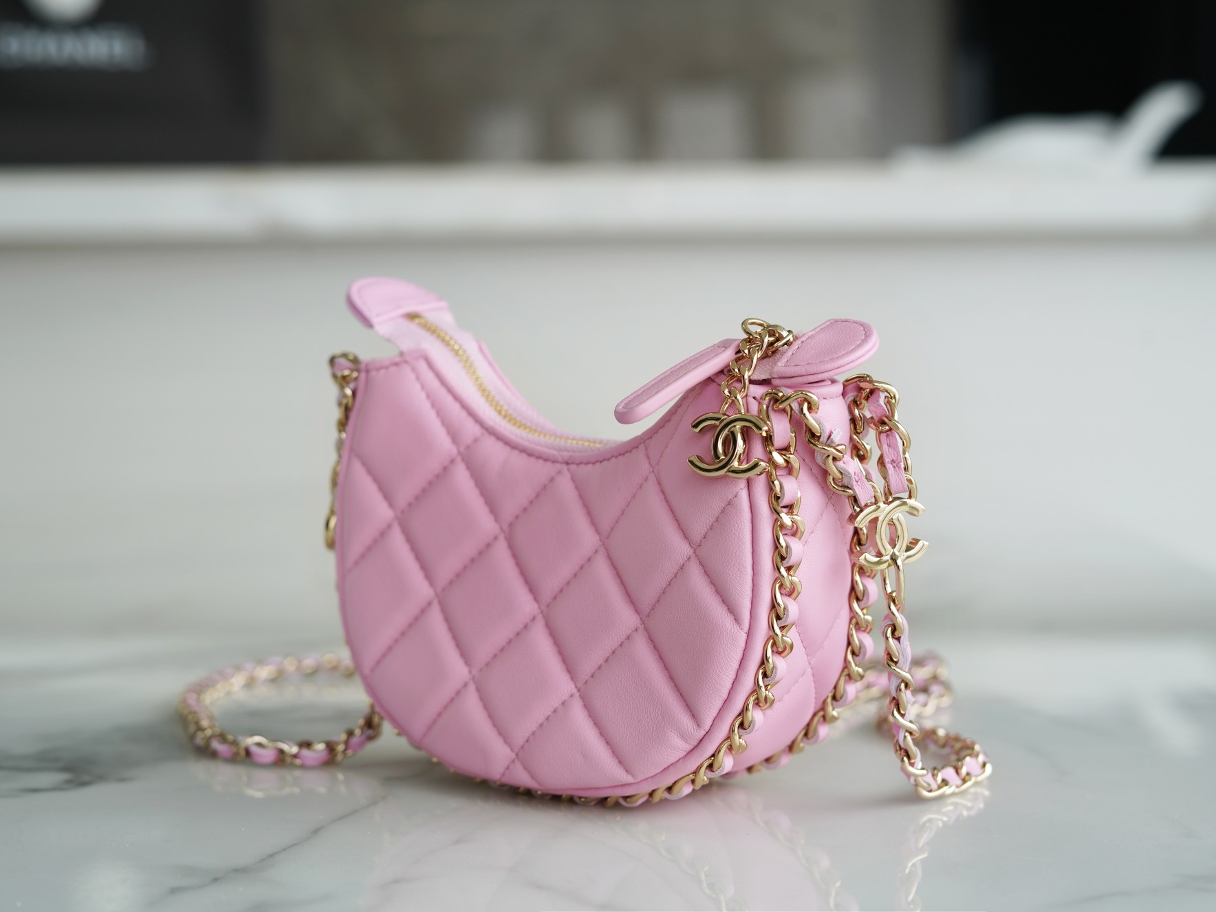 𝗖𝗛𝗔𝗡𝗘𝗟 23p moon/moon bag small pink