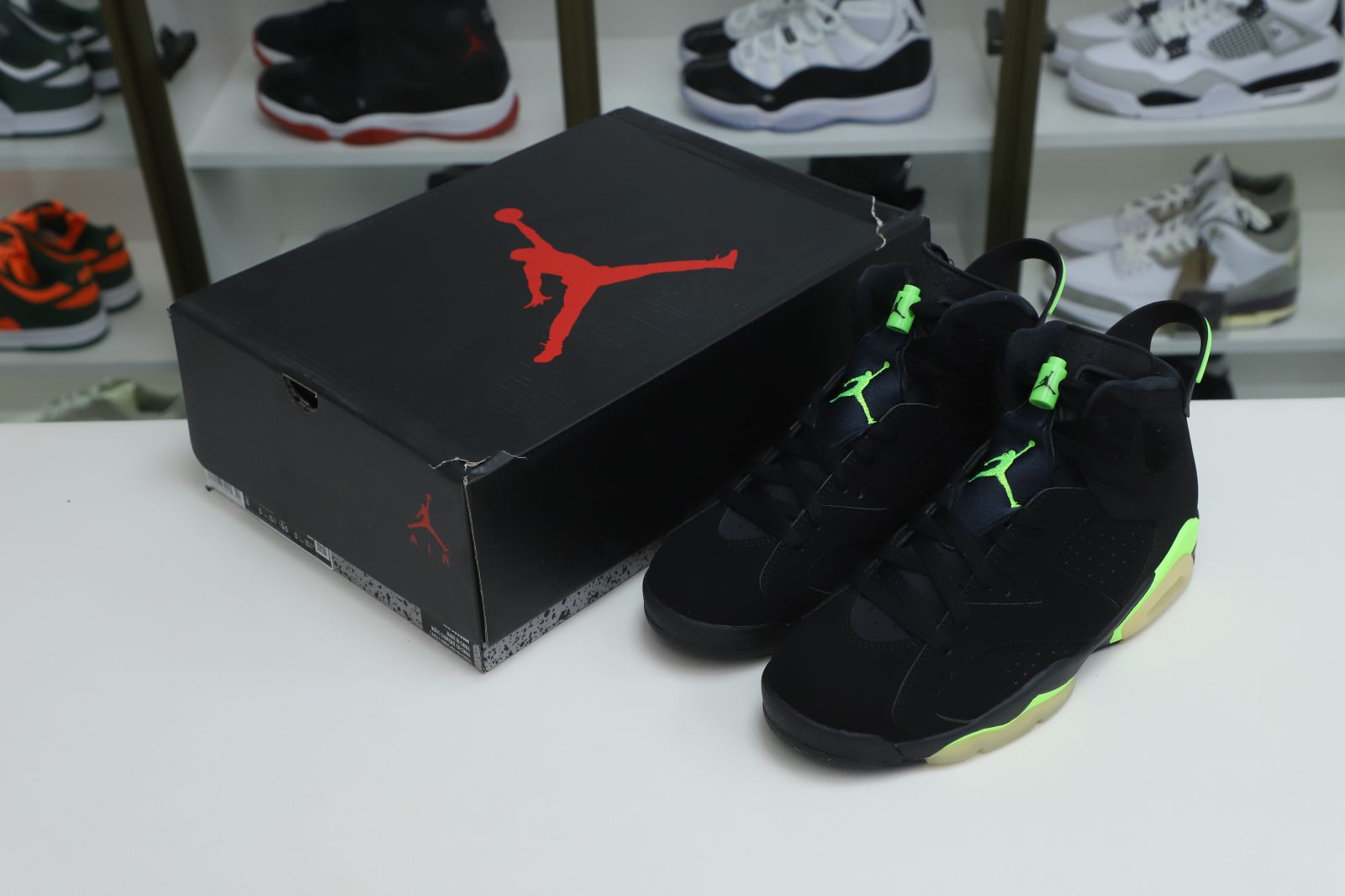 AIR JORDAN 6 RETRO ELECTRIC GREEN