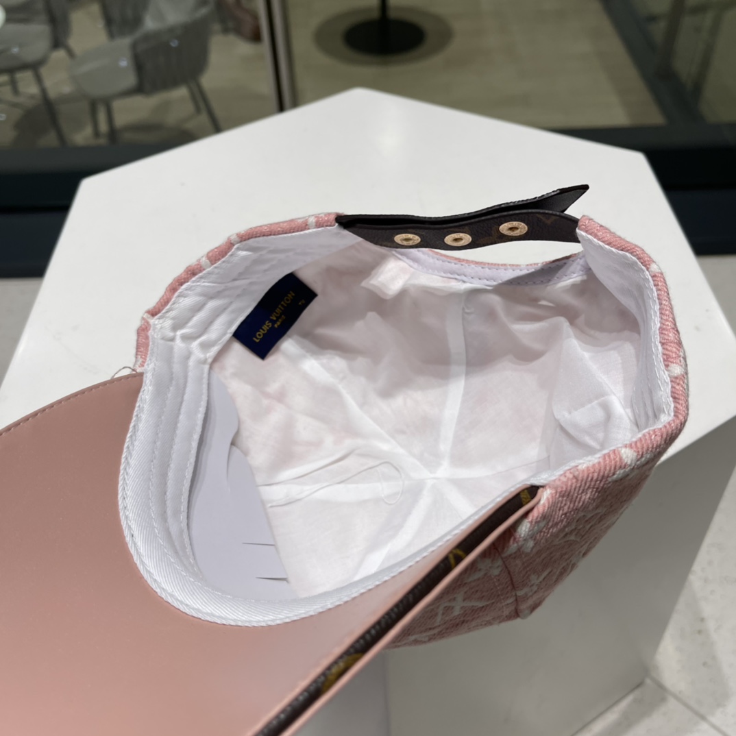 louis vuitton baseball cap