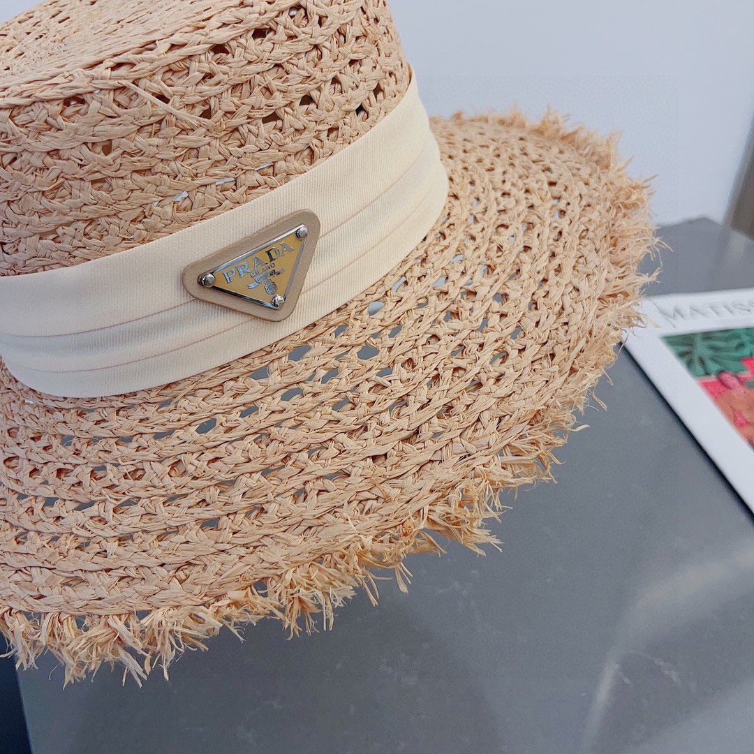 PRADA raffia hat