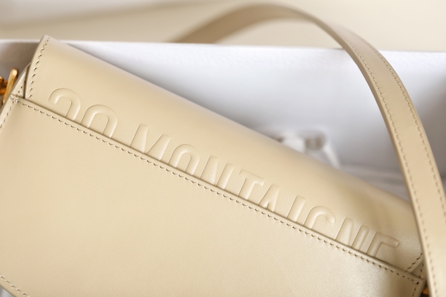 DIOR BOBBY East-West in Apricot