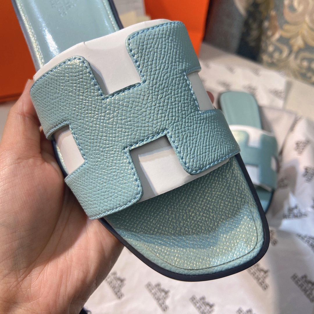Hermes slippers