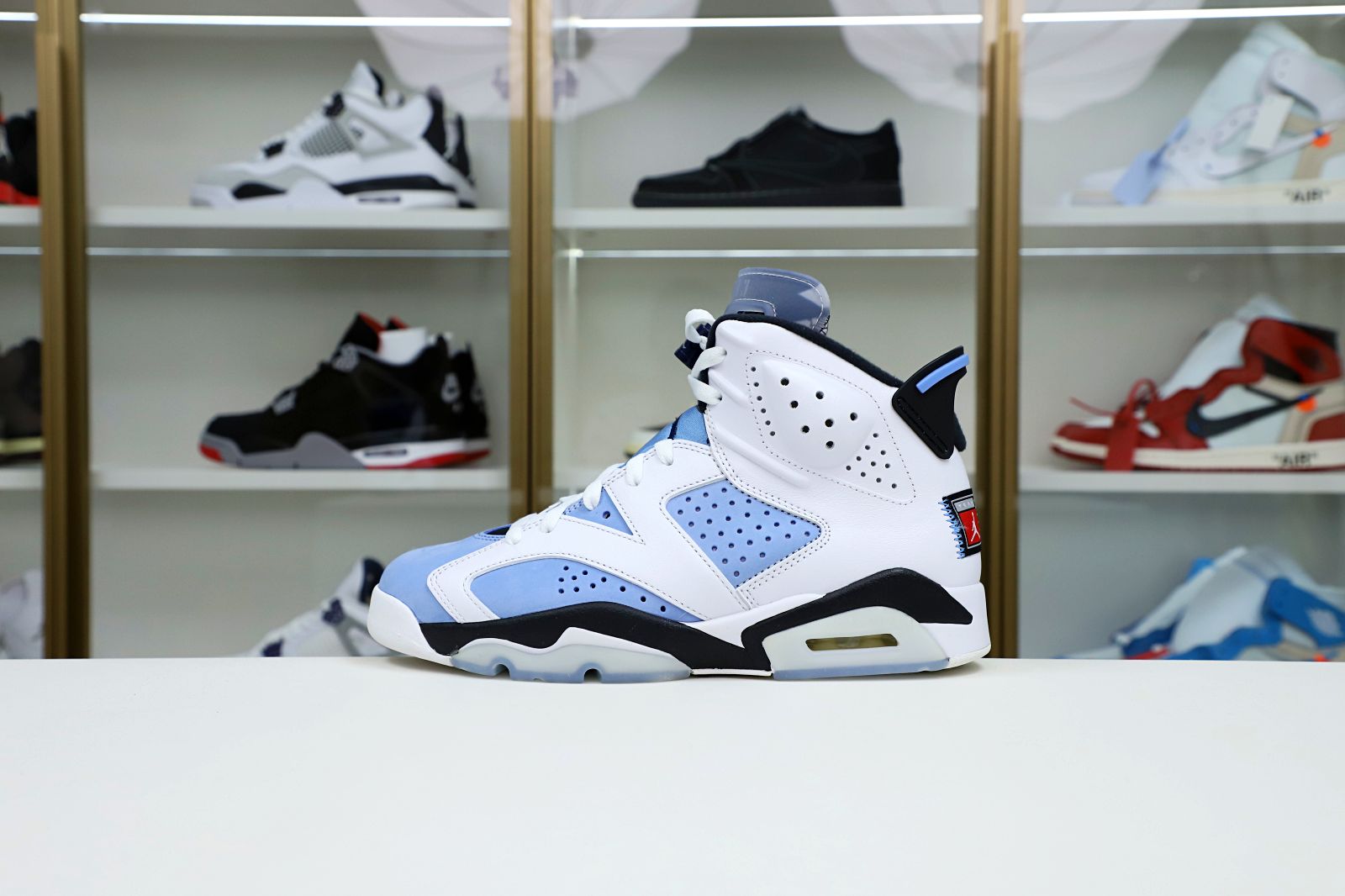 AIR JORDAN 6 RETRO UNC HOME
