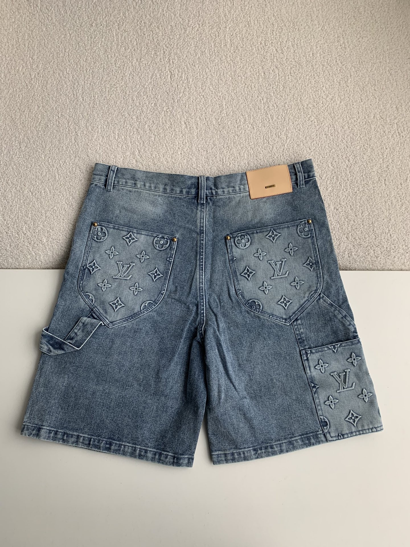 LOUIS VUITTON Jean shorts