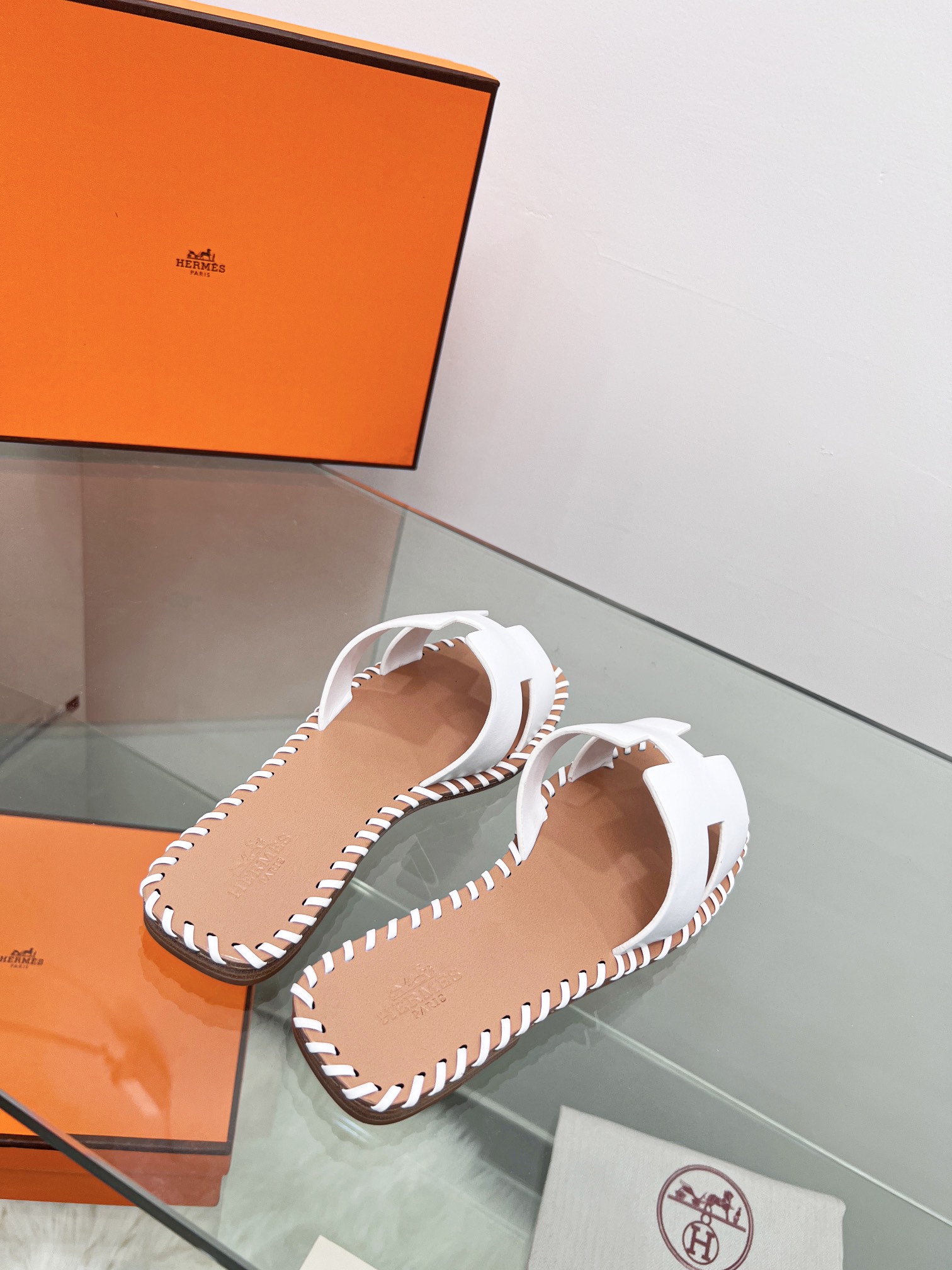 Hermes early spring new slippers