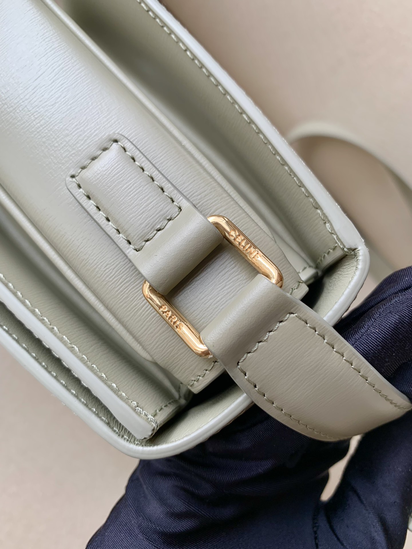 𝐂𝐞𝐥𝐢𝐧𝐞 Triomphe Medium 22.5cm